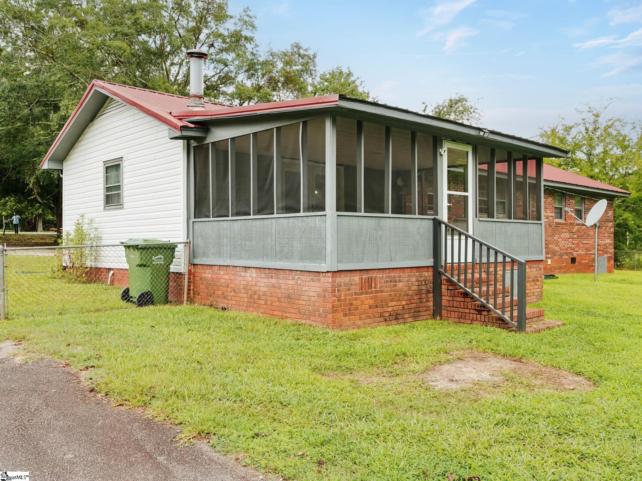 2740 Torrington Road Property Photo 20