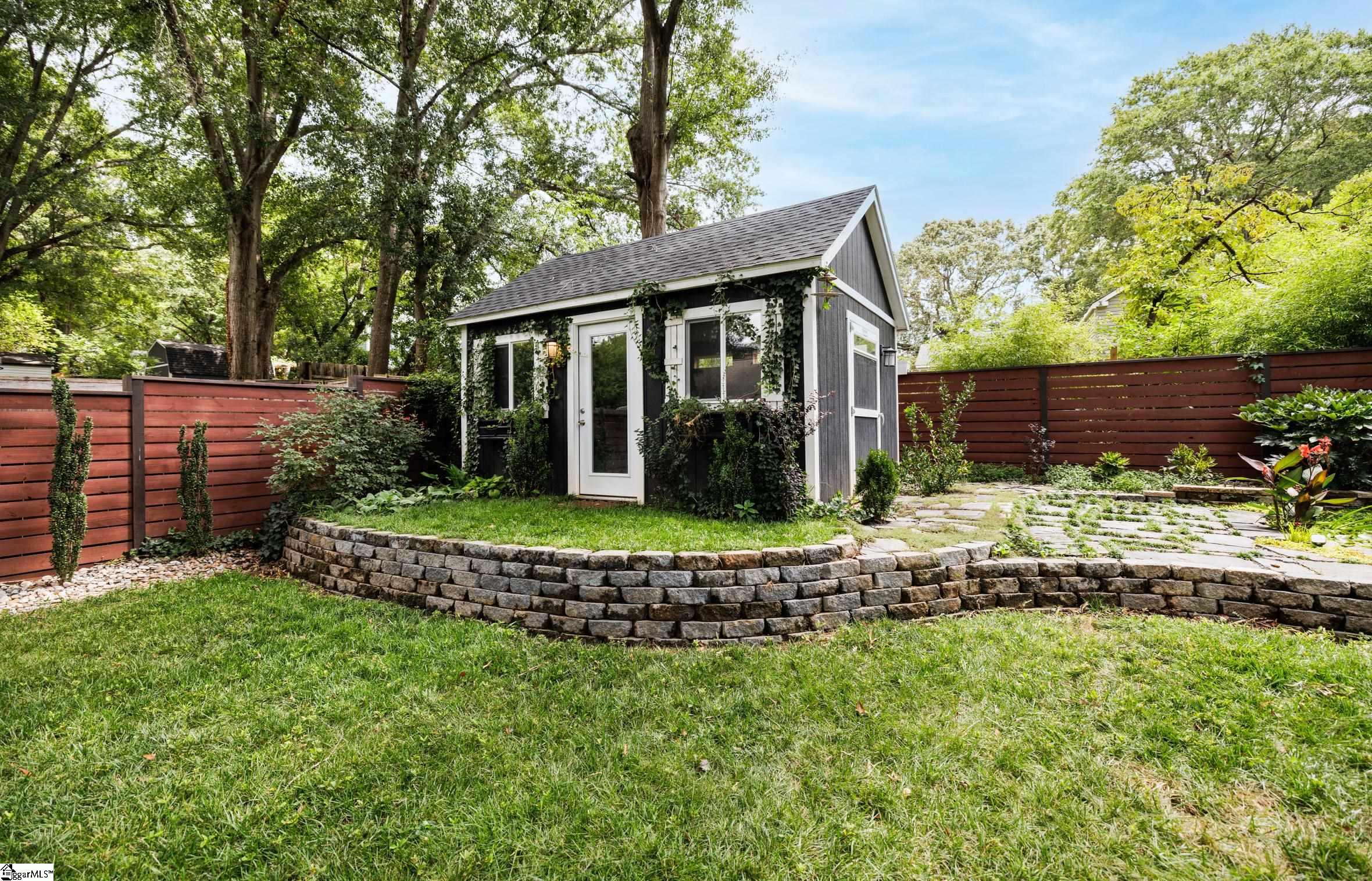 207 Briarcliff Drive Property Photo 45