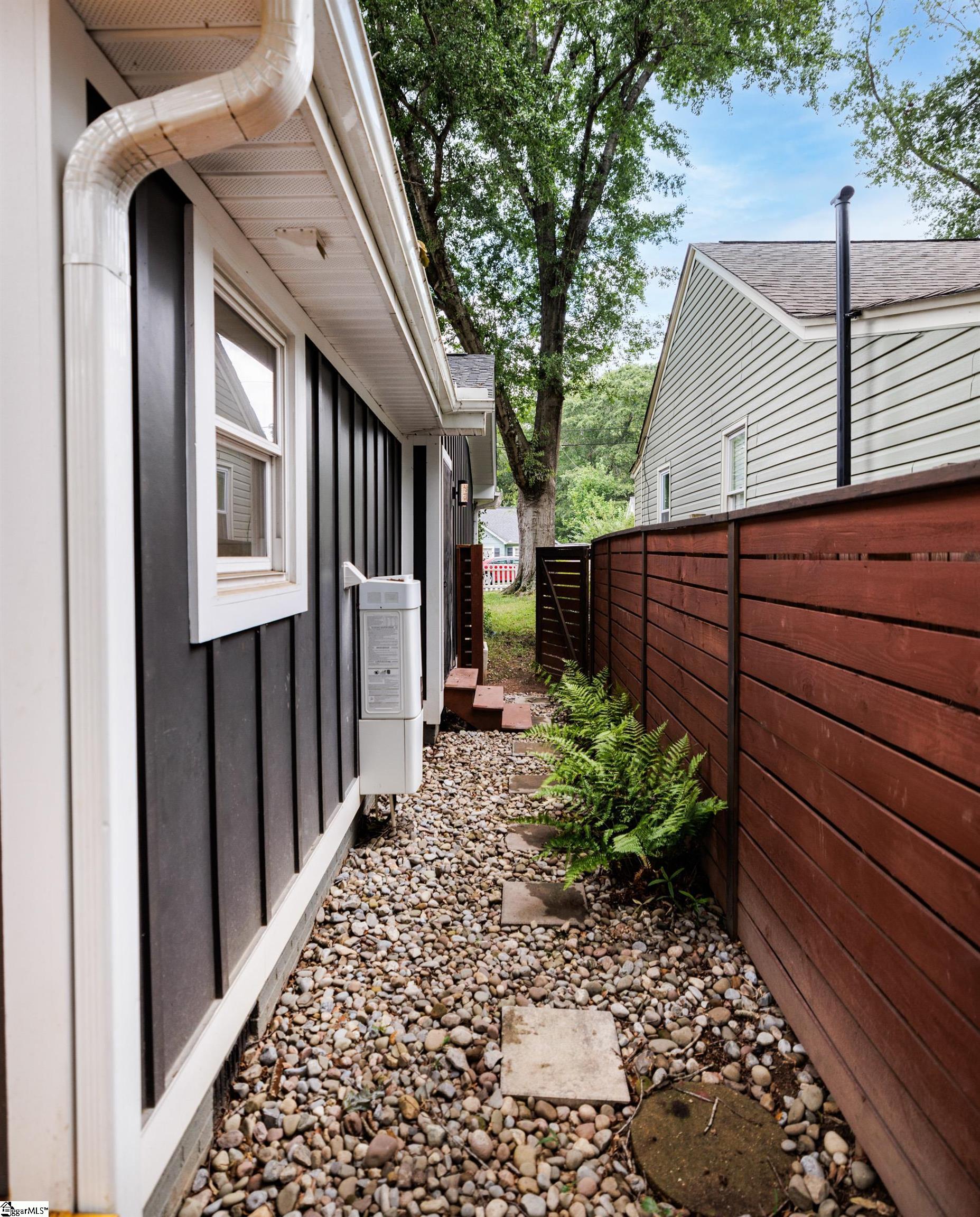 207 Briarcliff Drive Property Photo 49