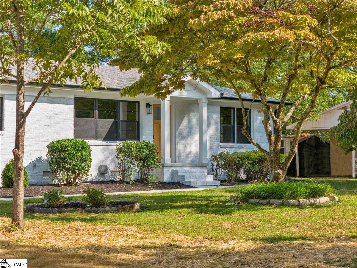 210 Woodfield Avenue Property Photo 8