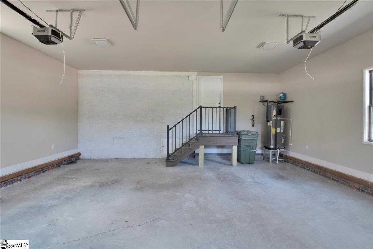 210 Woodfield Avenue Property Photo 22