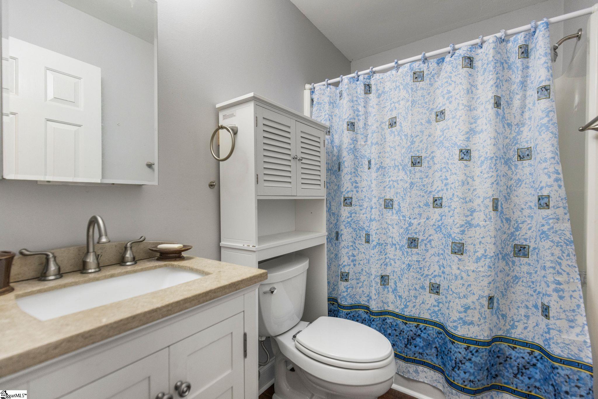 140 Oak Valley Drive Property Photo 14