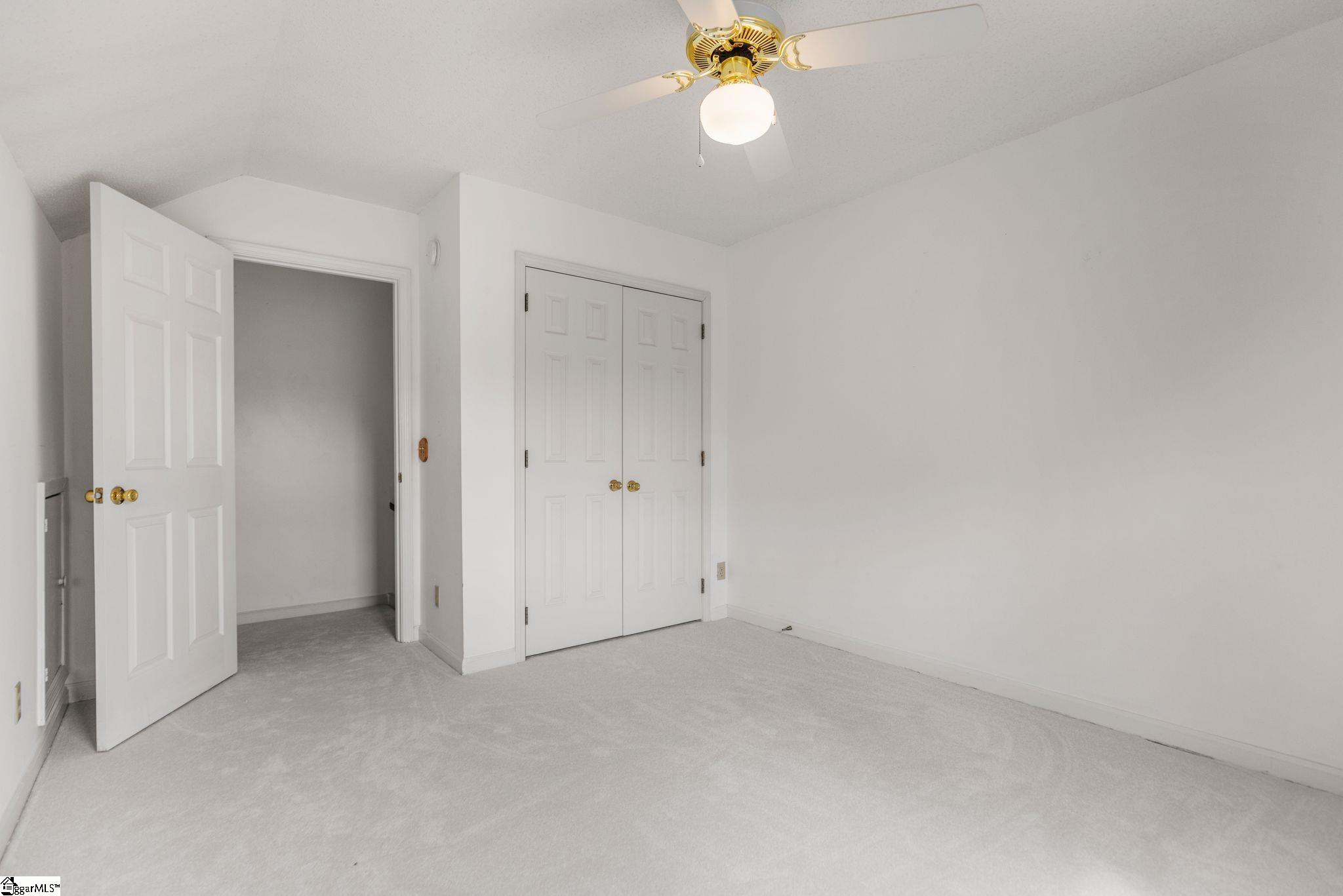 140 Oak Valley Drive Property Photo 17
