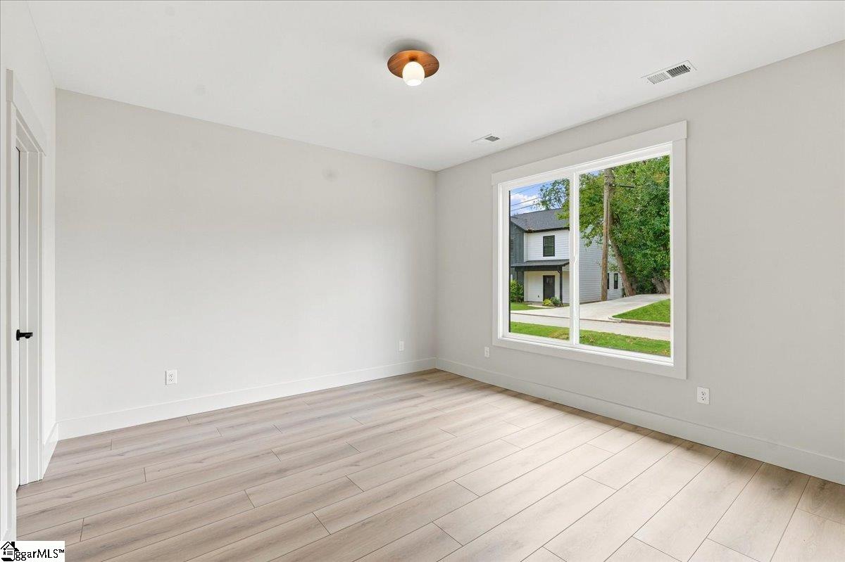 114 Middleton Street Property Photo 4