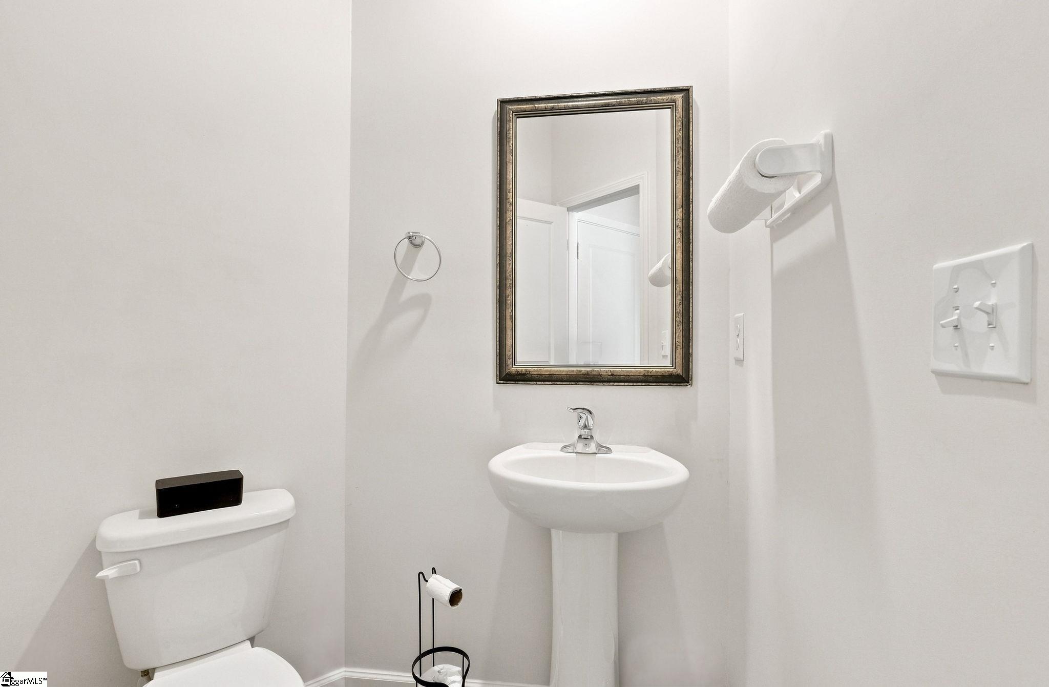 1354 Wunder Way Property Photo 15
