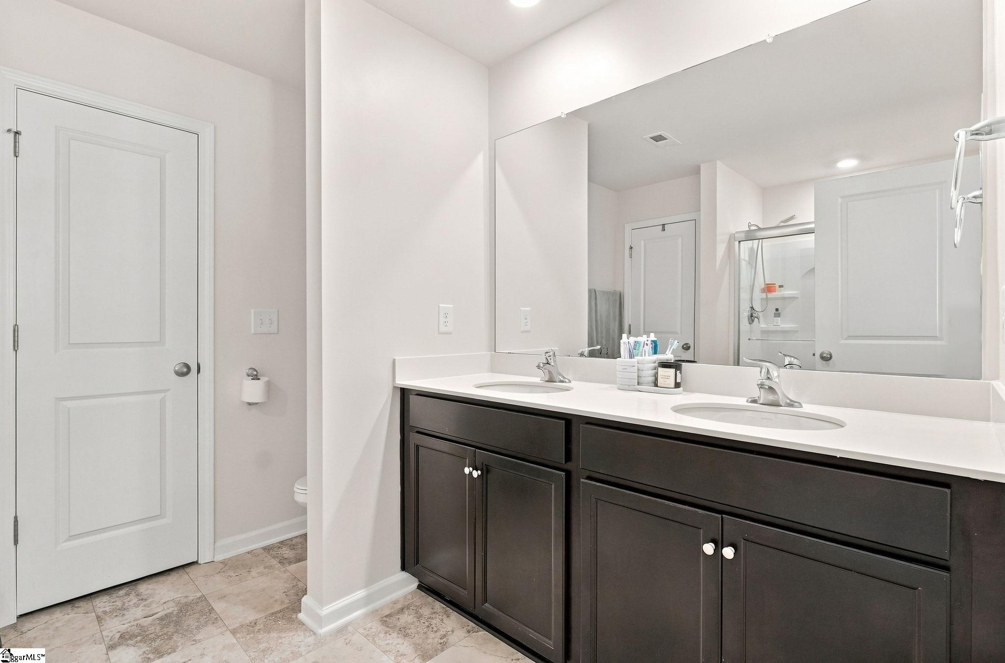 1354 Wunder Way Property Photo 26