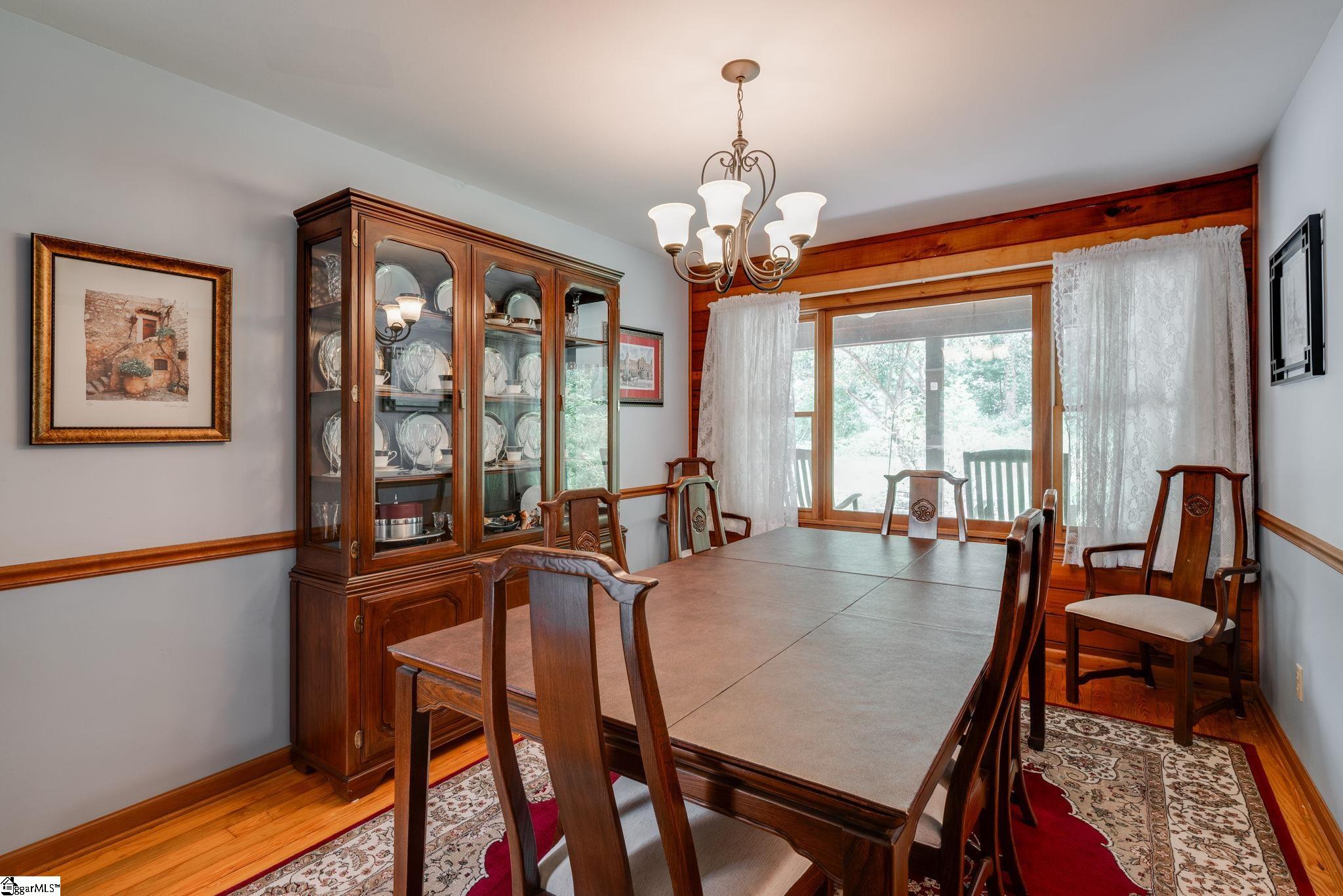 1210 S Saluda Road Property Photo 7