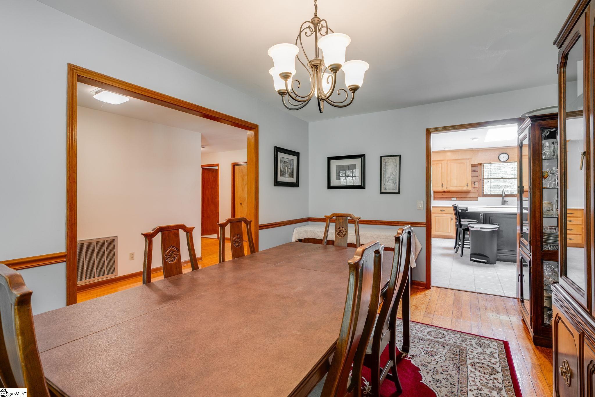 1210 S Saluda Road Property Photo 8