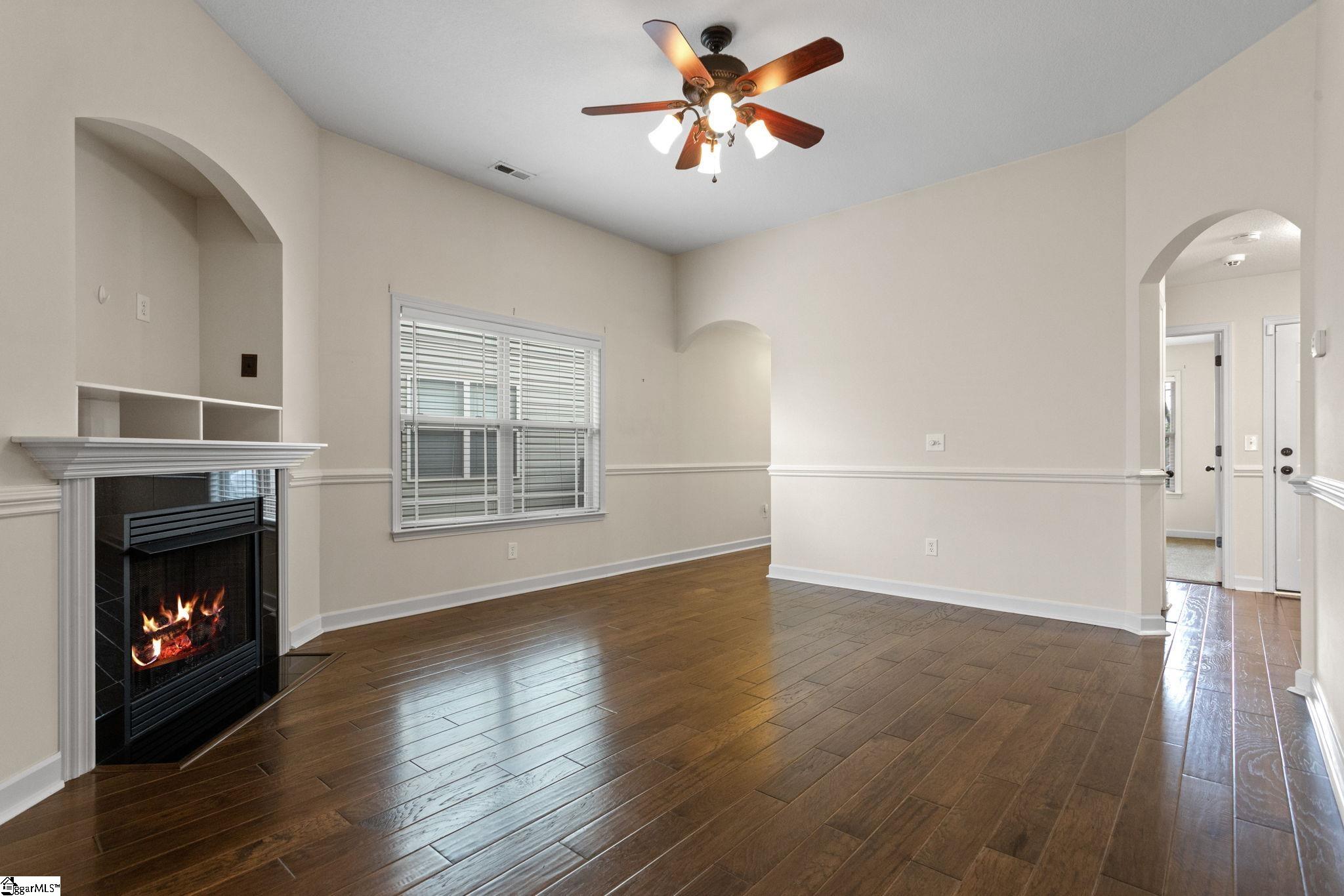640 Clarion Court Property Photo 3