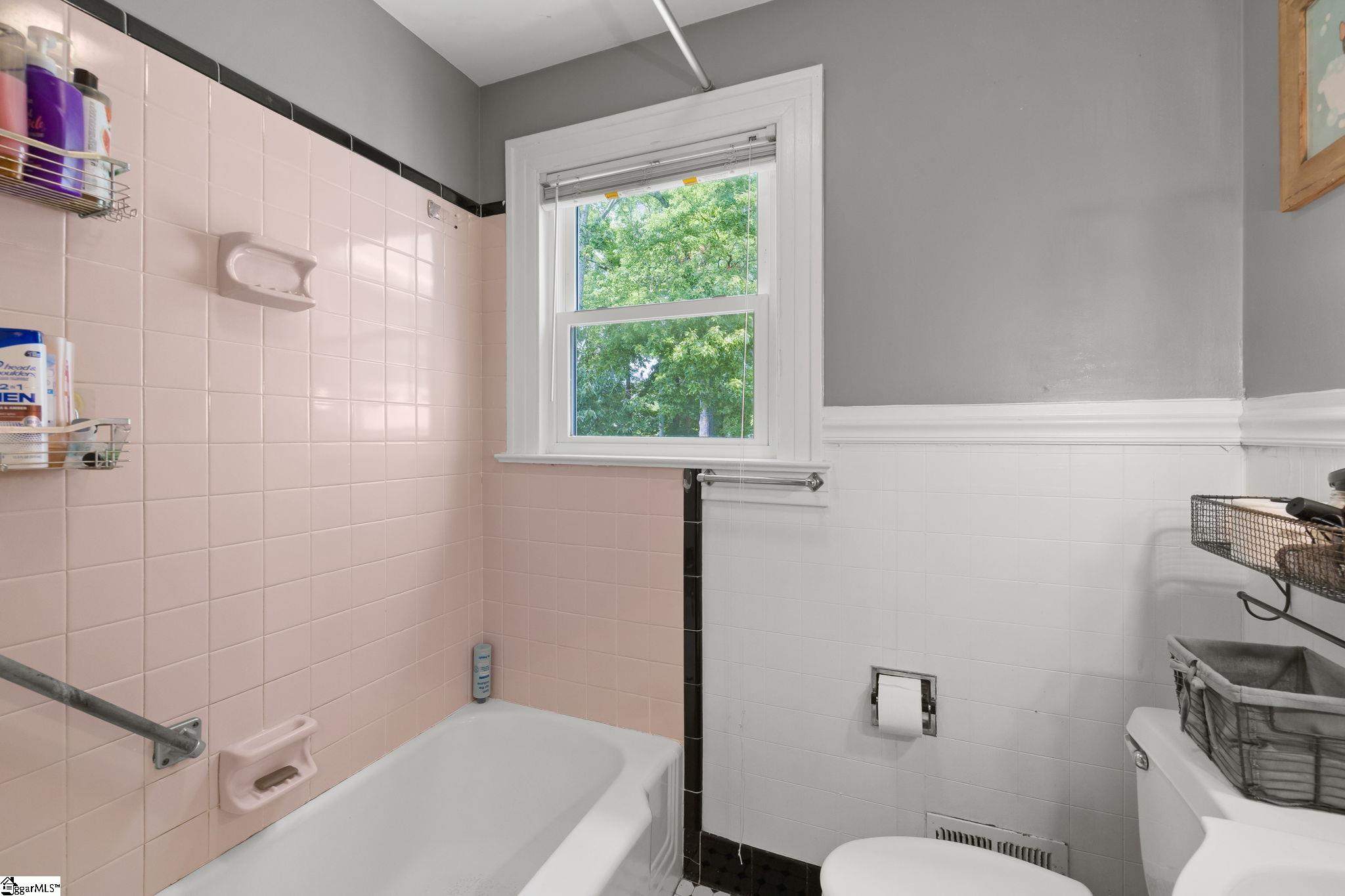 20 Michael Drive Property Photo 16