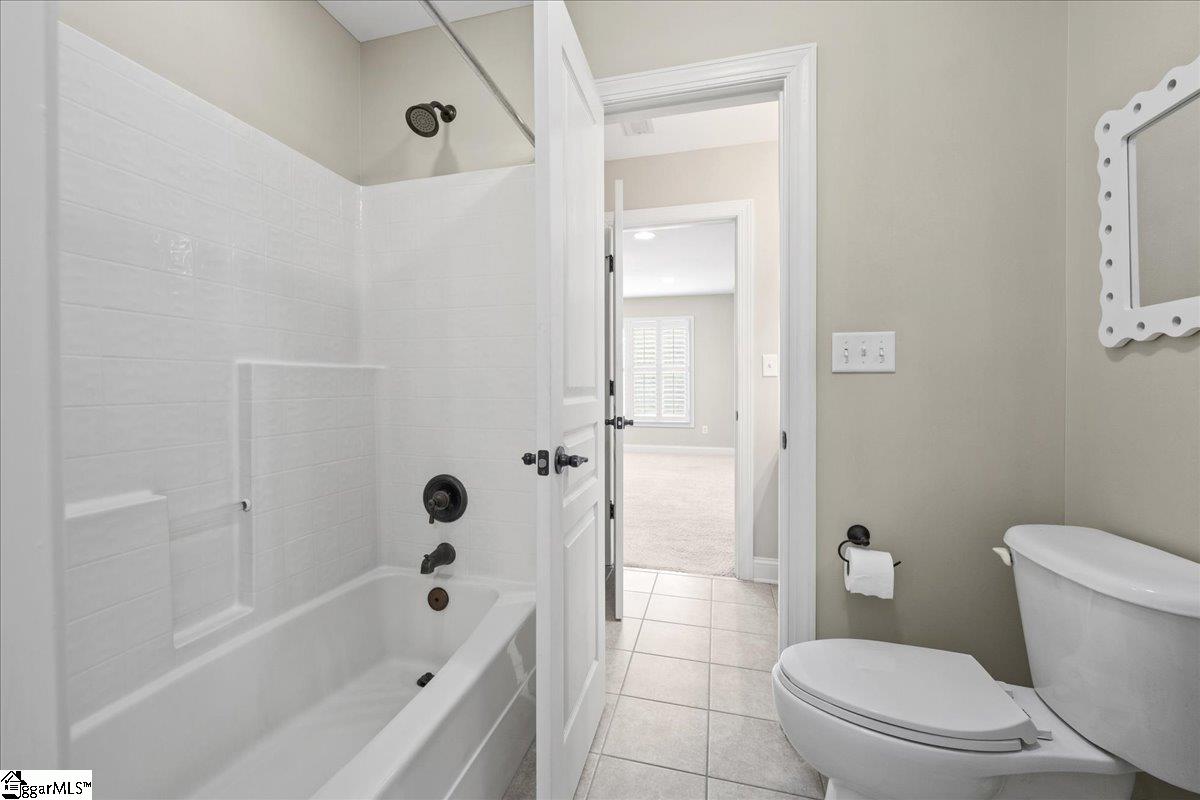 105 Lismore Street Property Photo 35