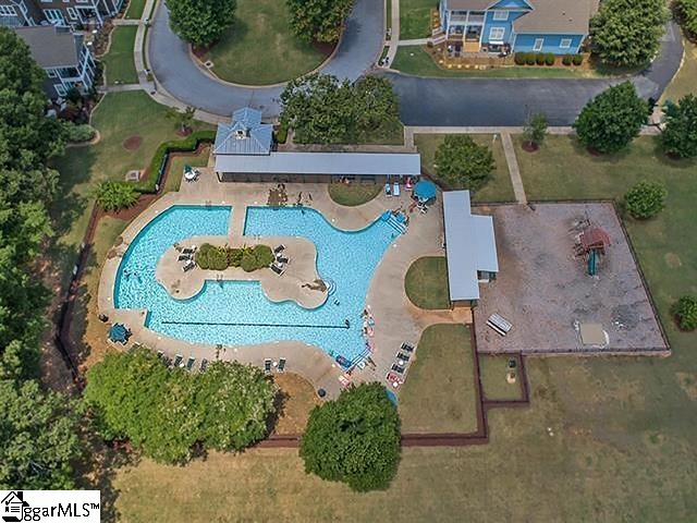 105 Lismore Street Property Photo 50