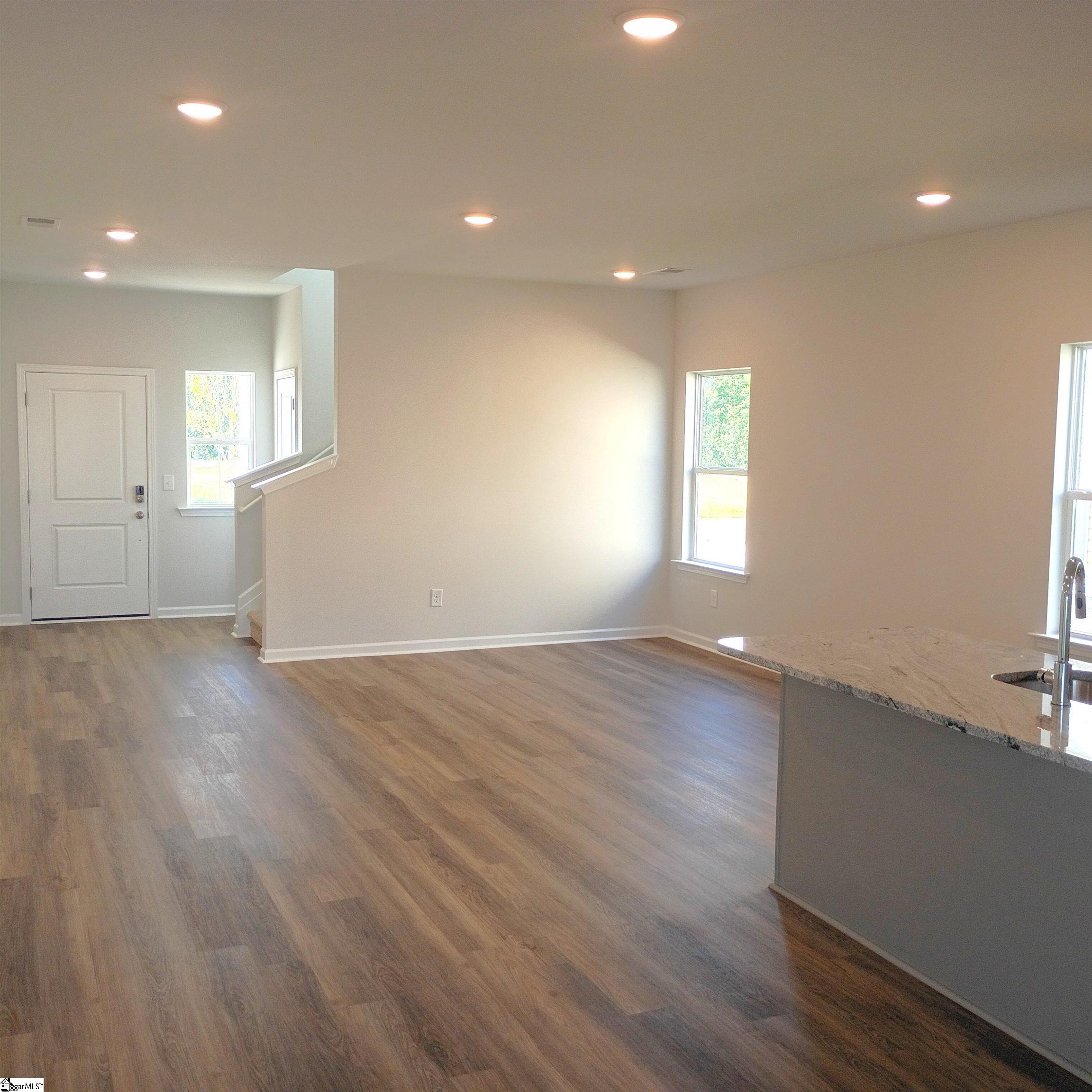 422 Wirthlan Lane Property Photo 6