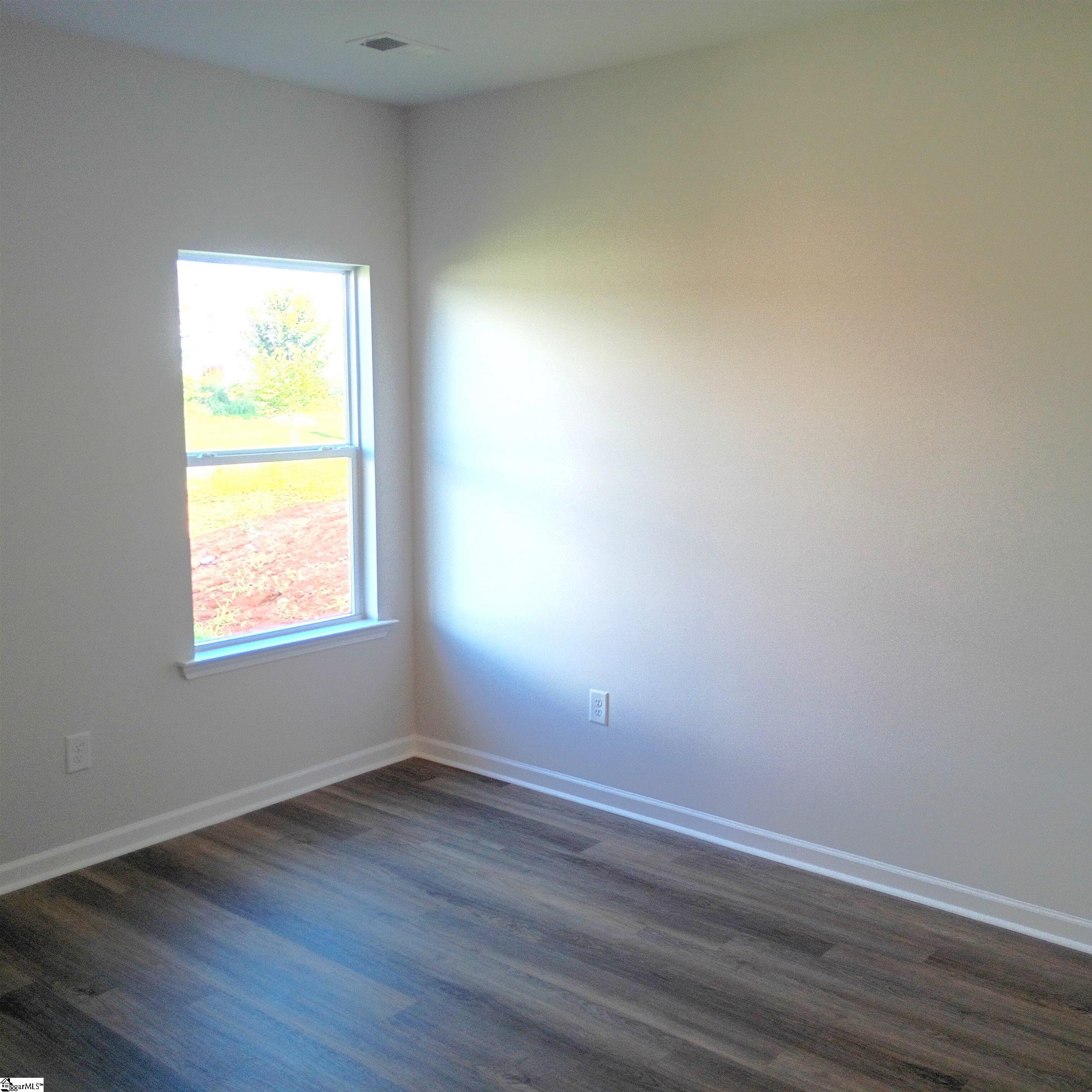 422 Wirthlan Lane Property Photo 13