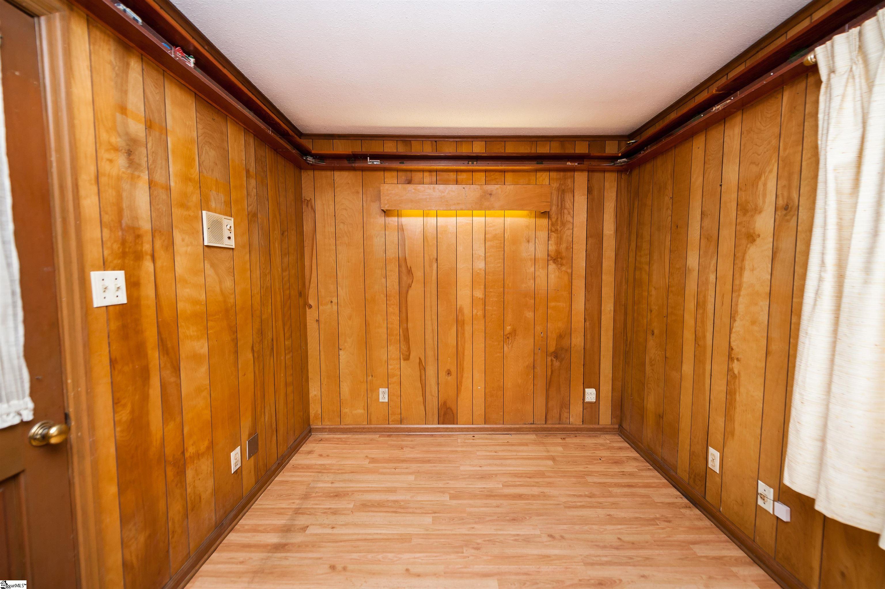 108 Ridgeway Drive Property Photo 15