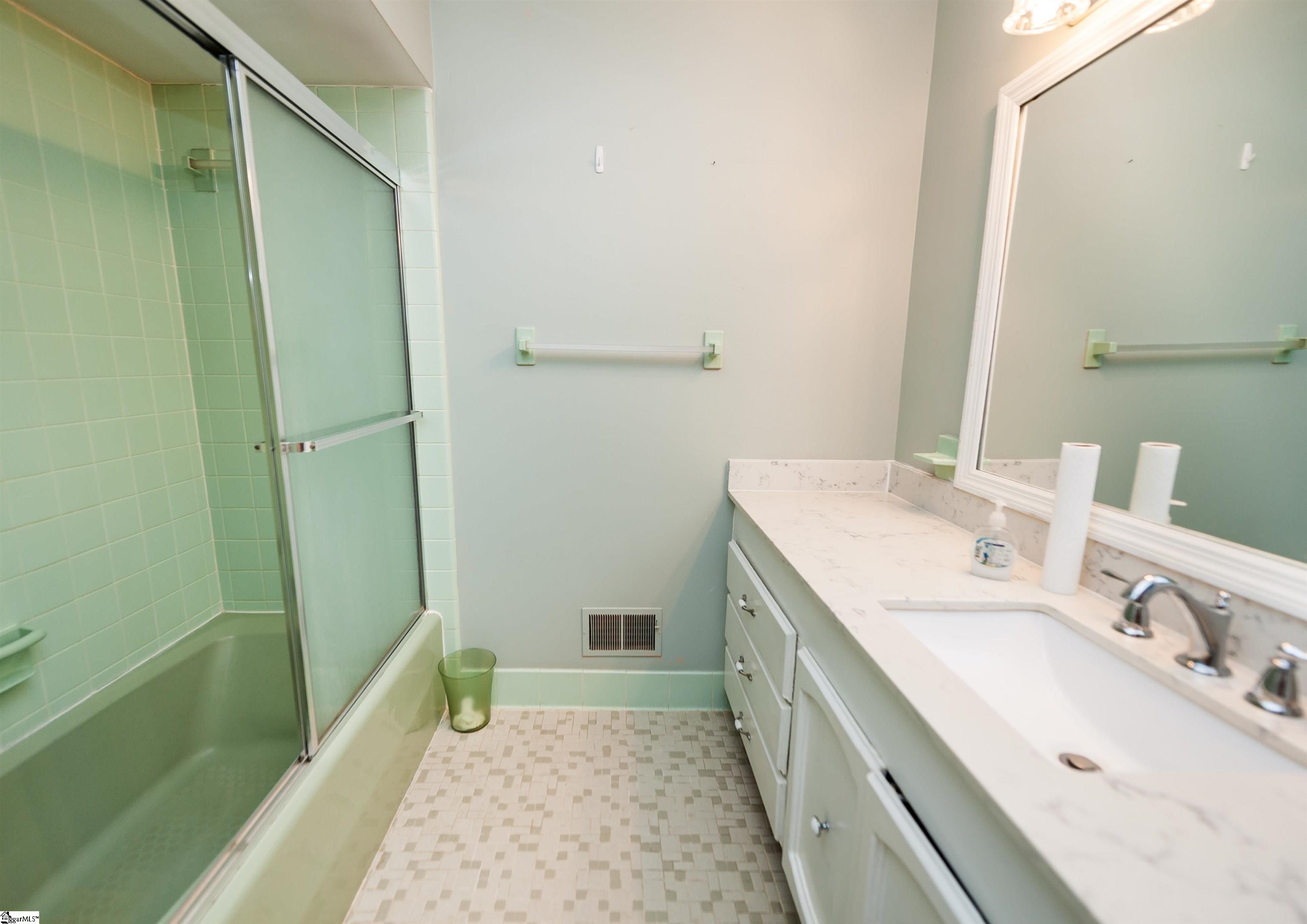 108 Ridgeway Drive Property Photo 26