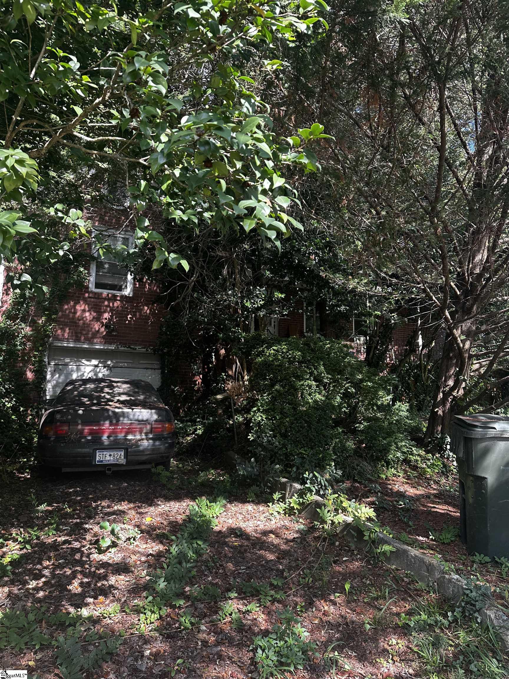 719 Bennett Street Property Photo 2