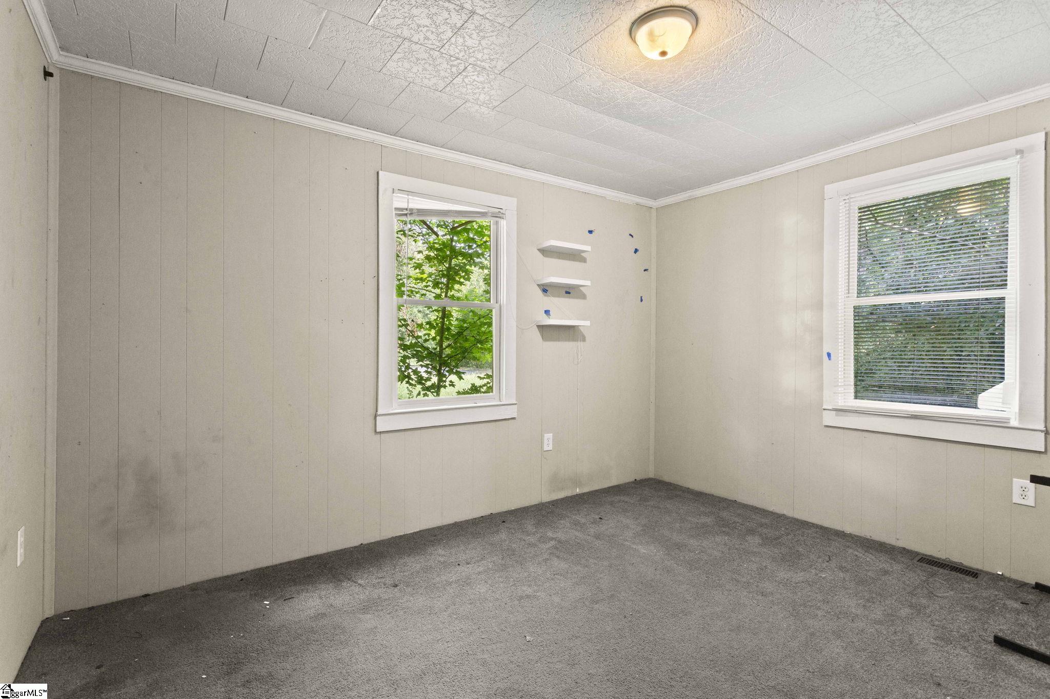 23 Black Street Property Photo 9