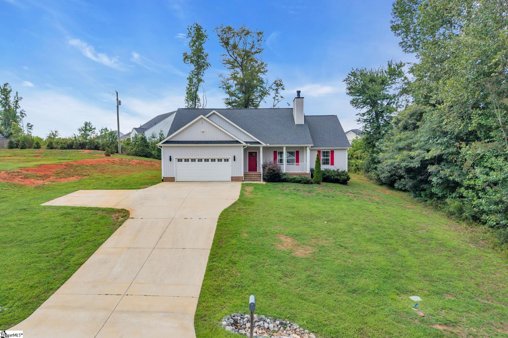 27 Carriage Drive Property Photo 4