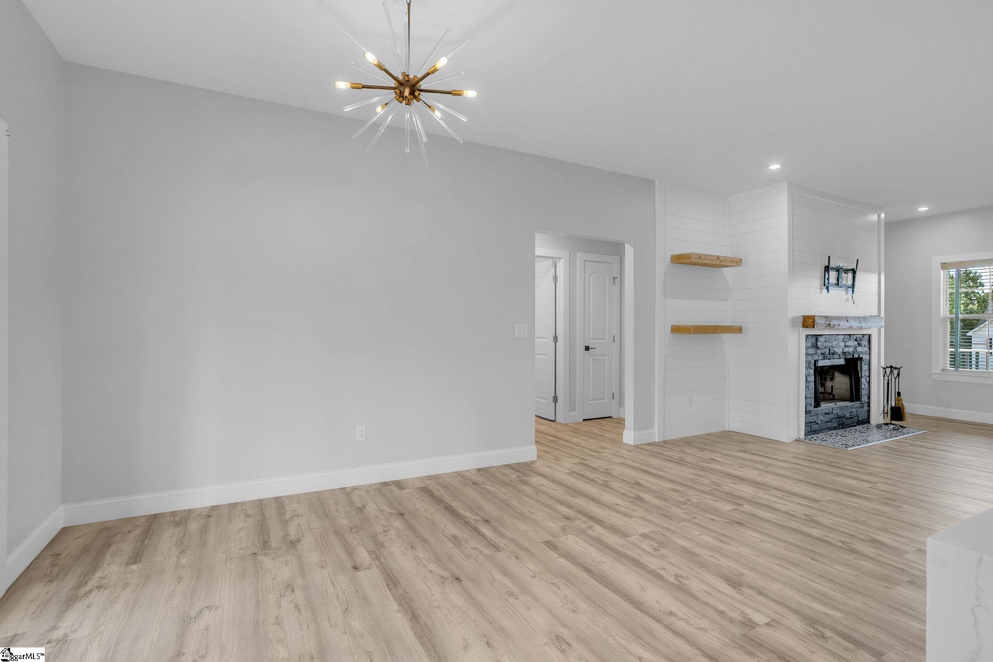 27 Carriage Drive Property Photo 16