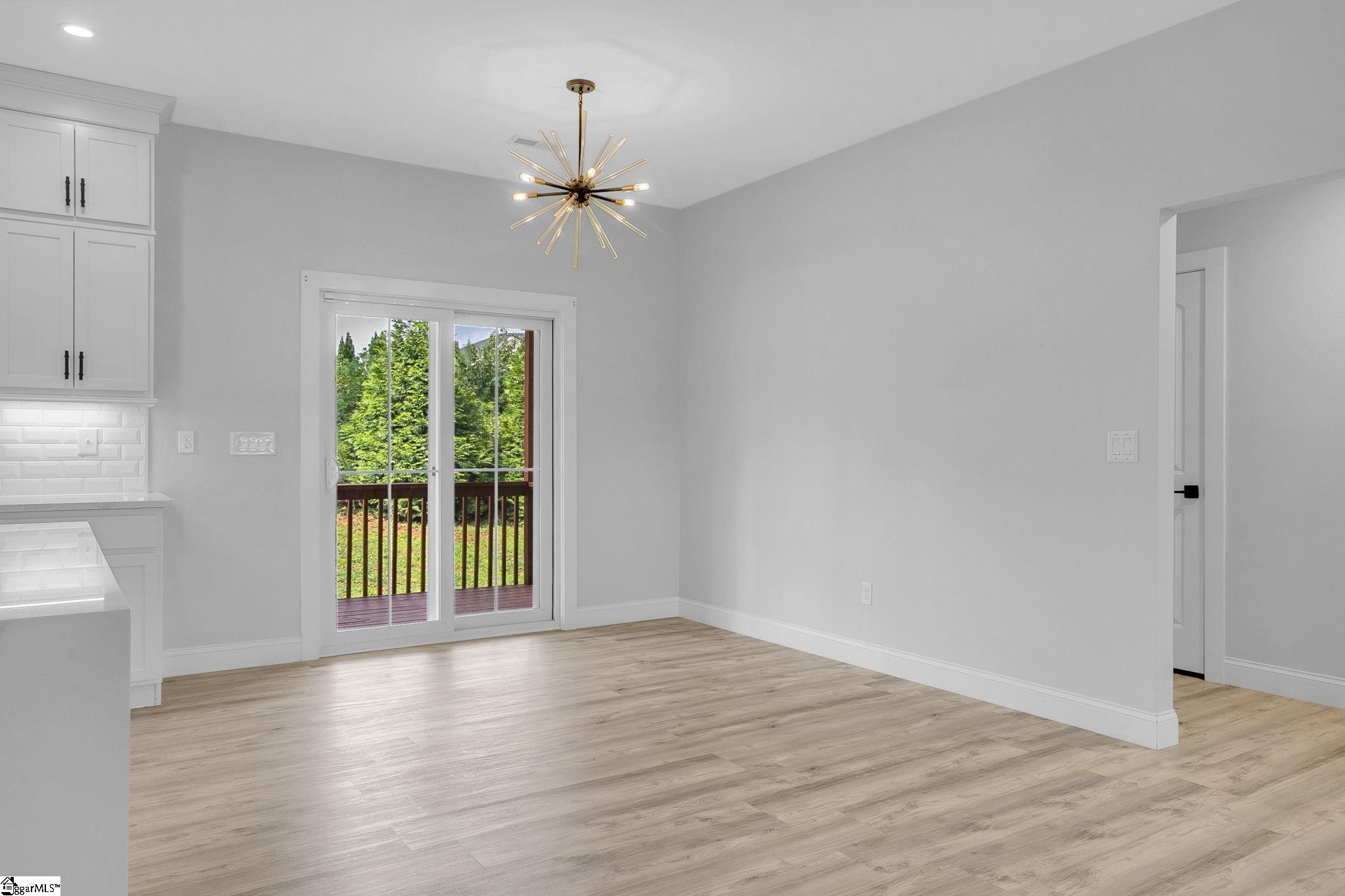 27 Carriage Drive Property Photo 17