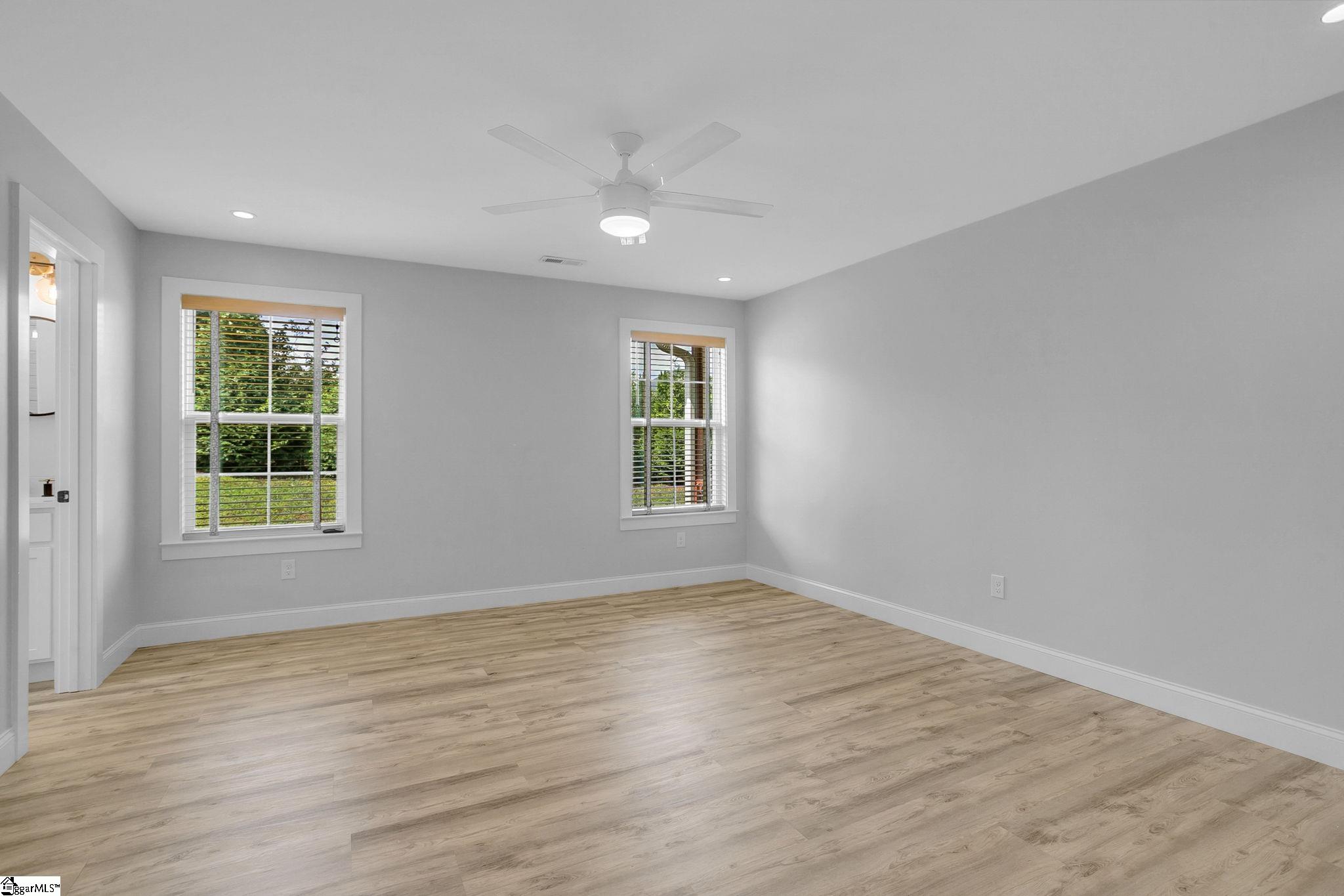 27 Carriage Drive Property Photo 26
