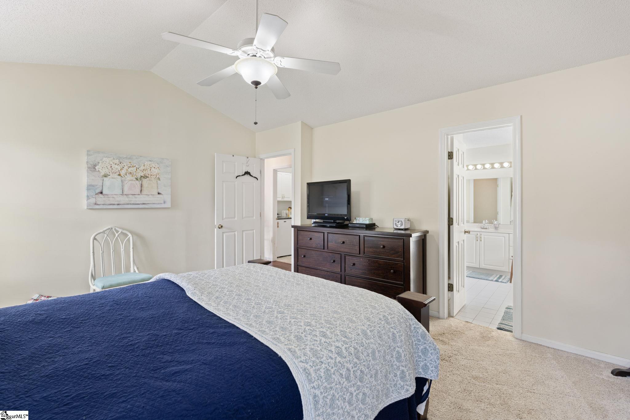 5 Raintree Cove Drive Property Photo 15