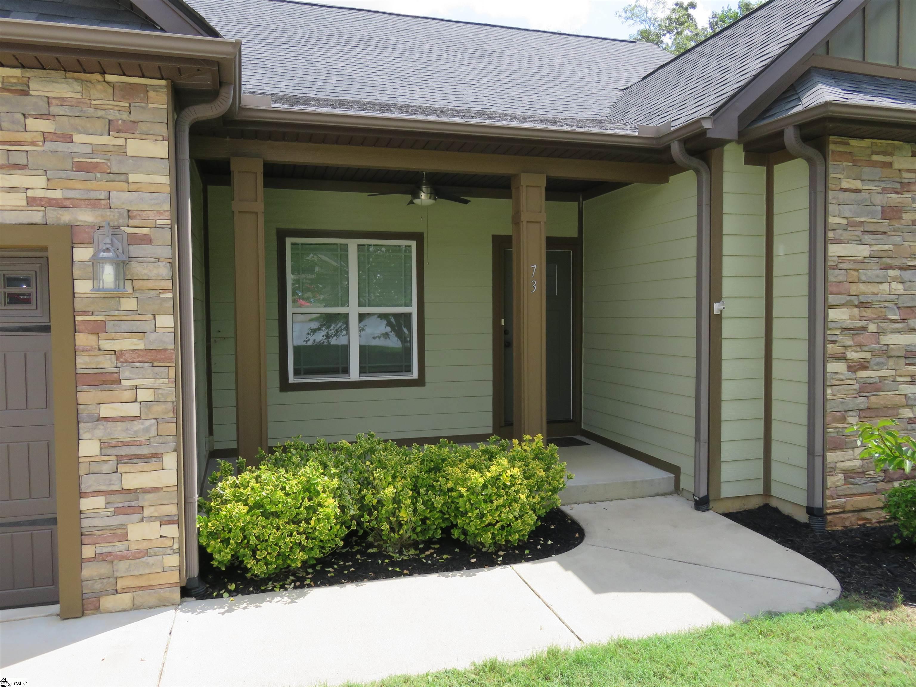 73 Lebanon Court Property Photo 3