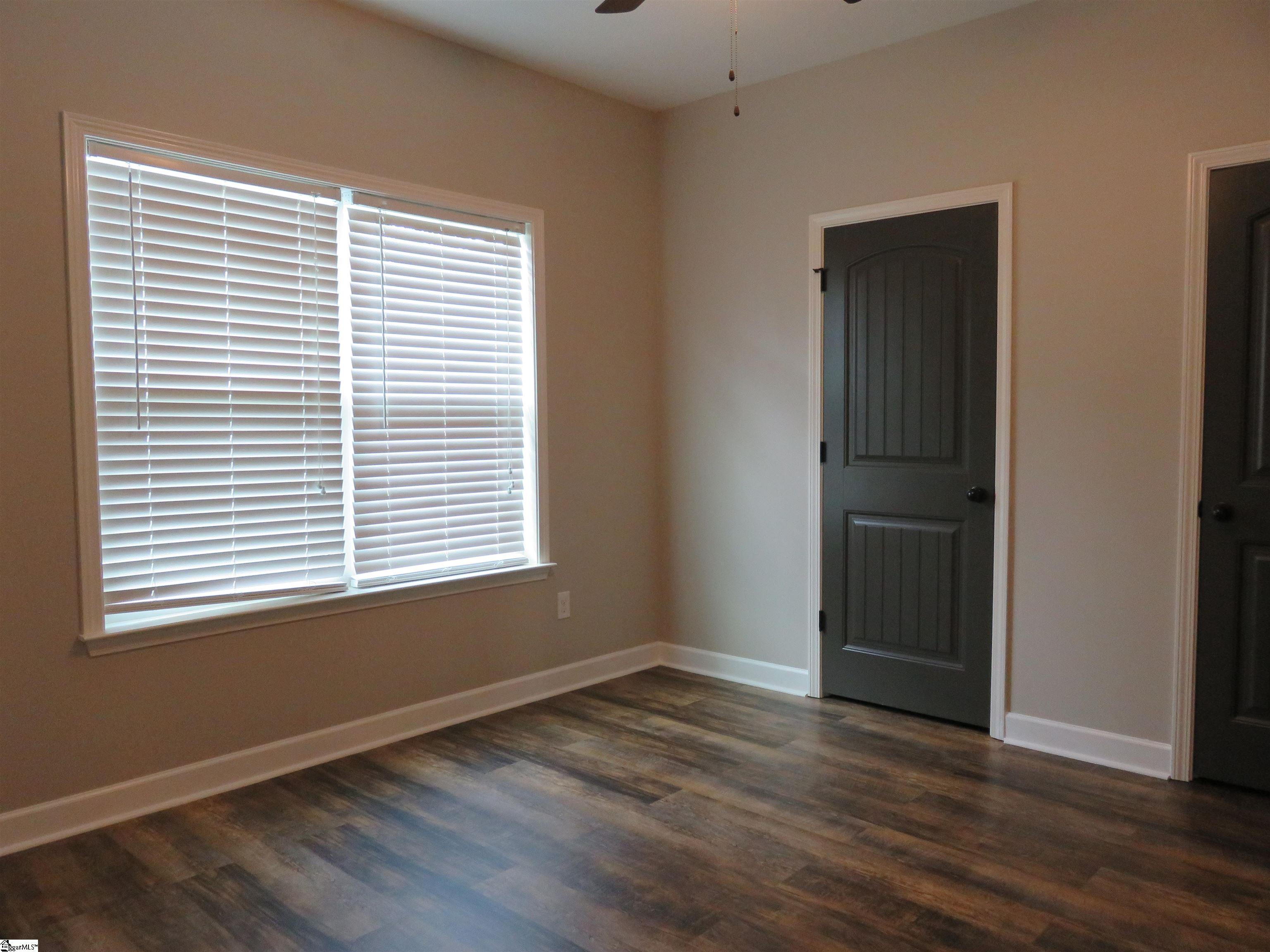 73 Lebanon Court Property Photo 9