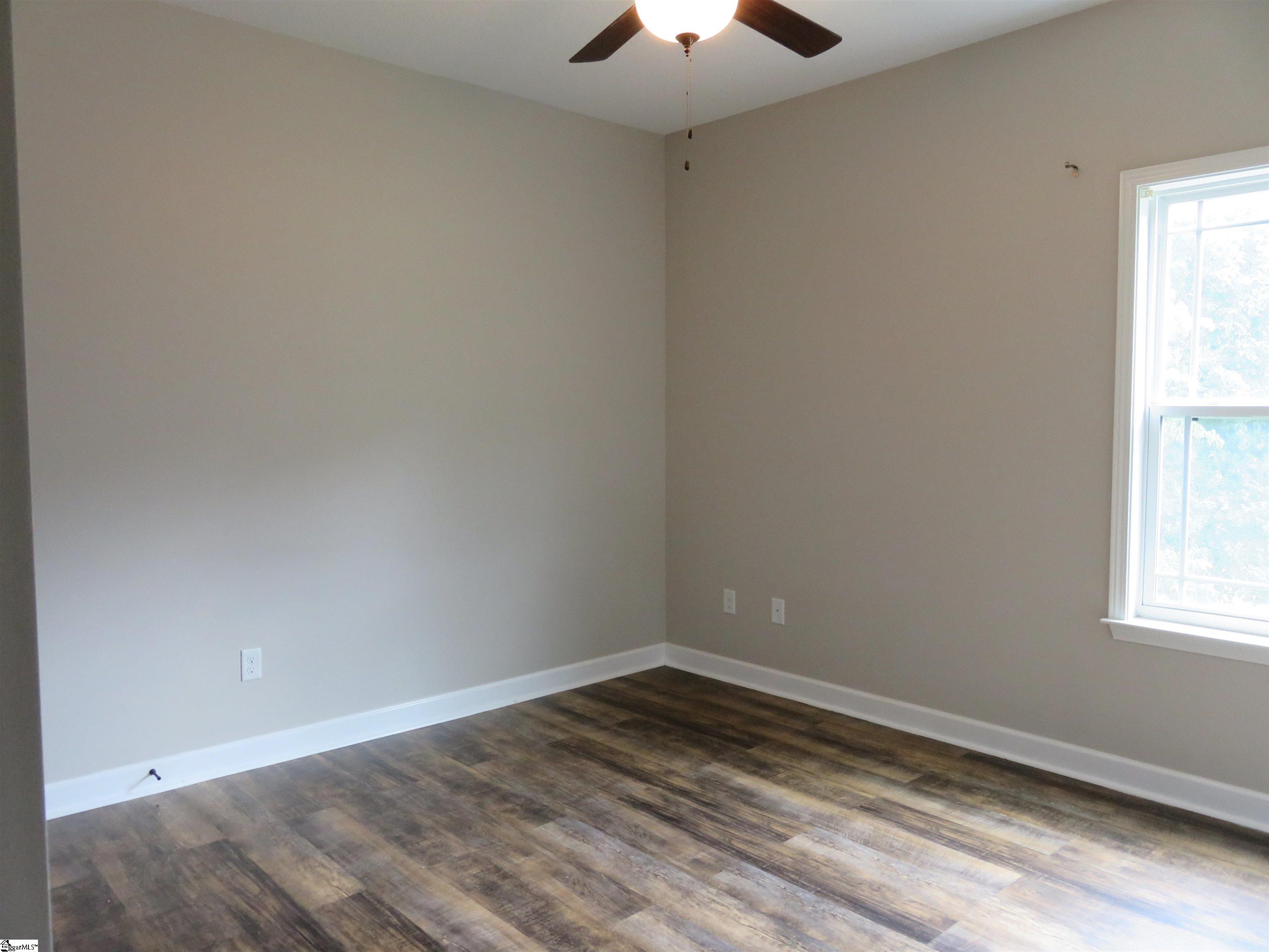 73 Lebanon Court Property Photo 11