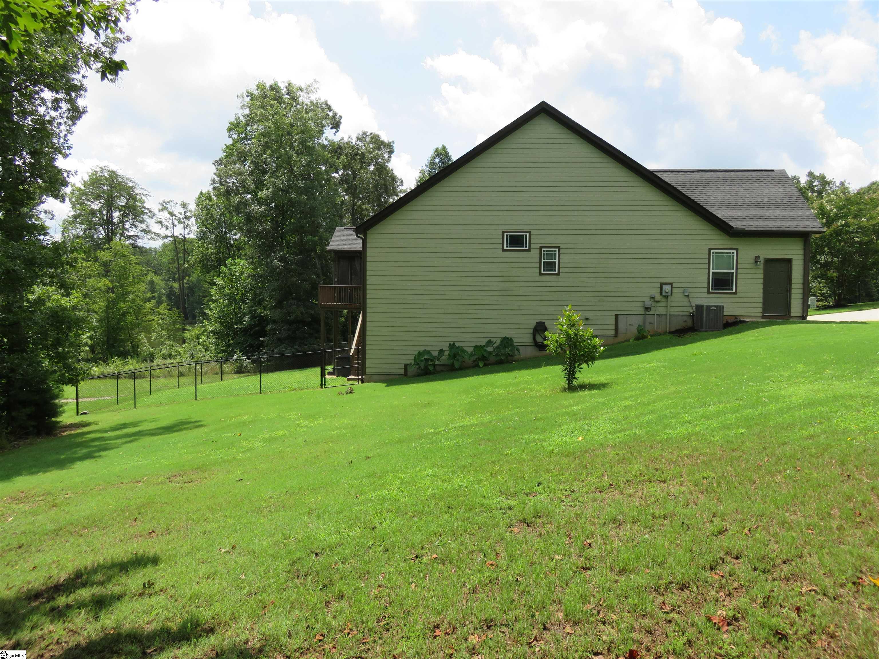73 Lebanon Court Property Photo 38