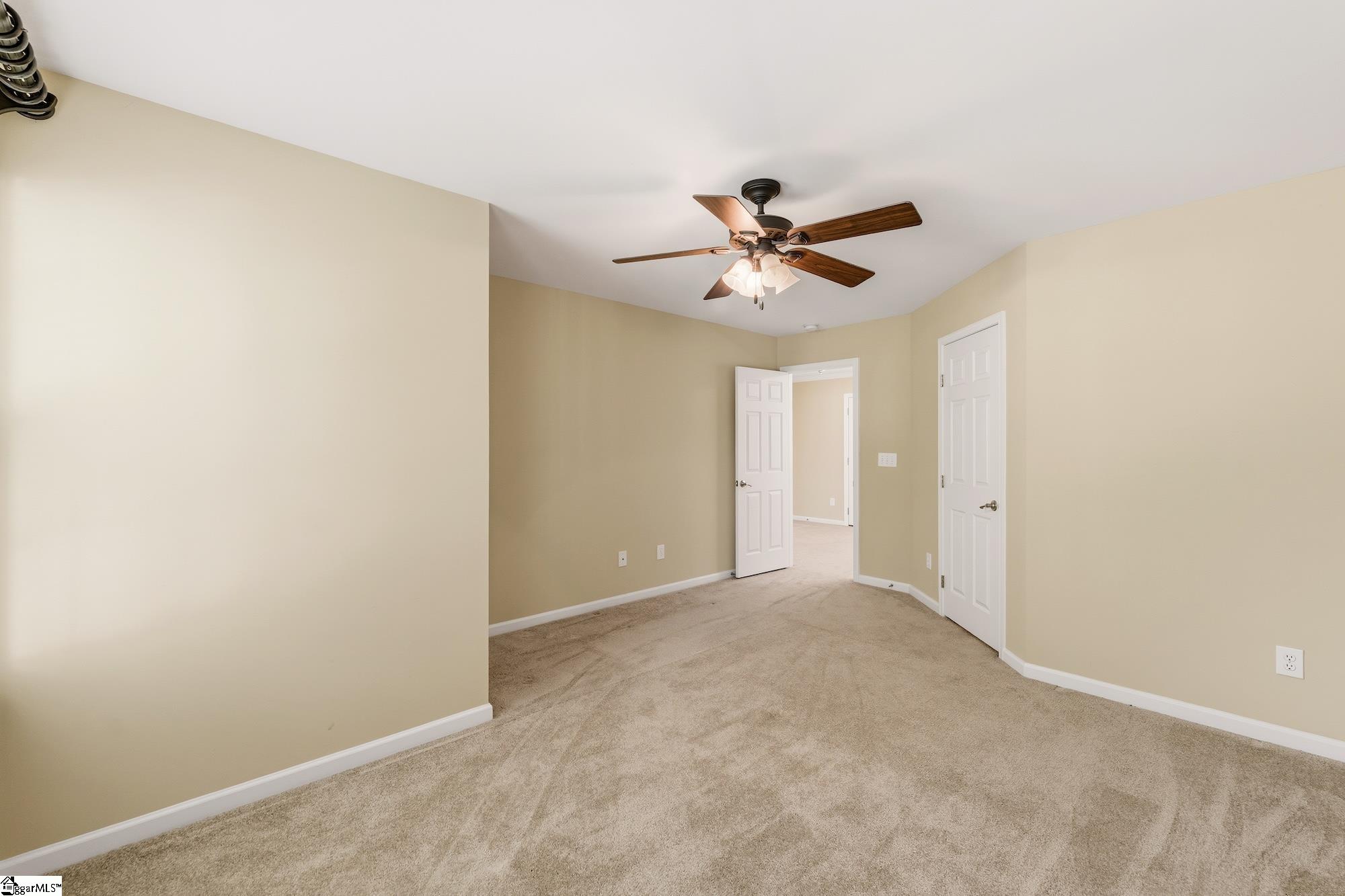419 Cedar Pines Drive Property Photo 22