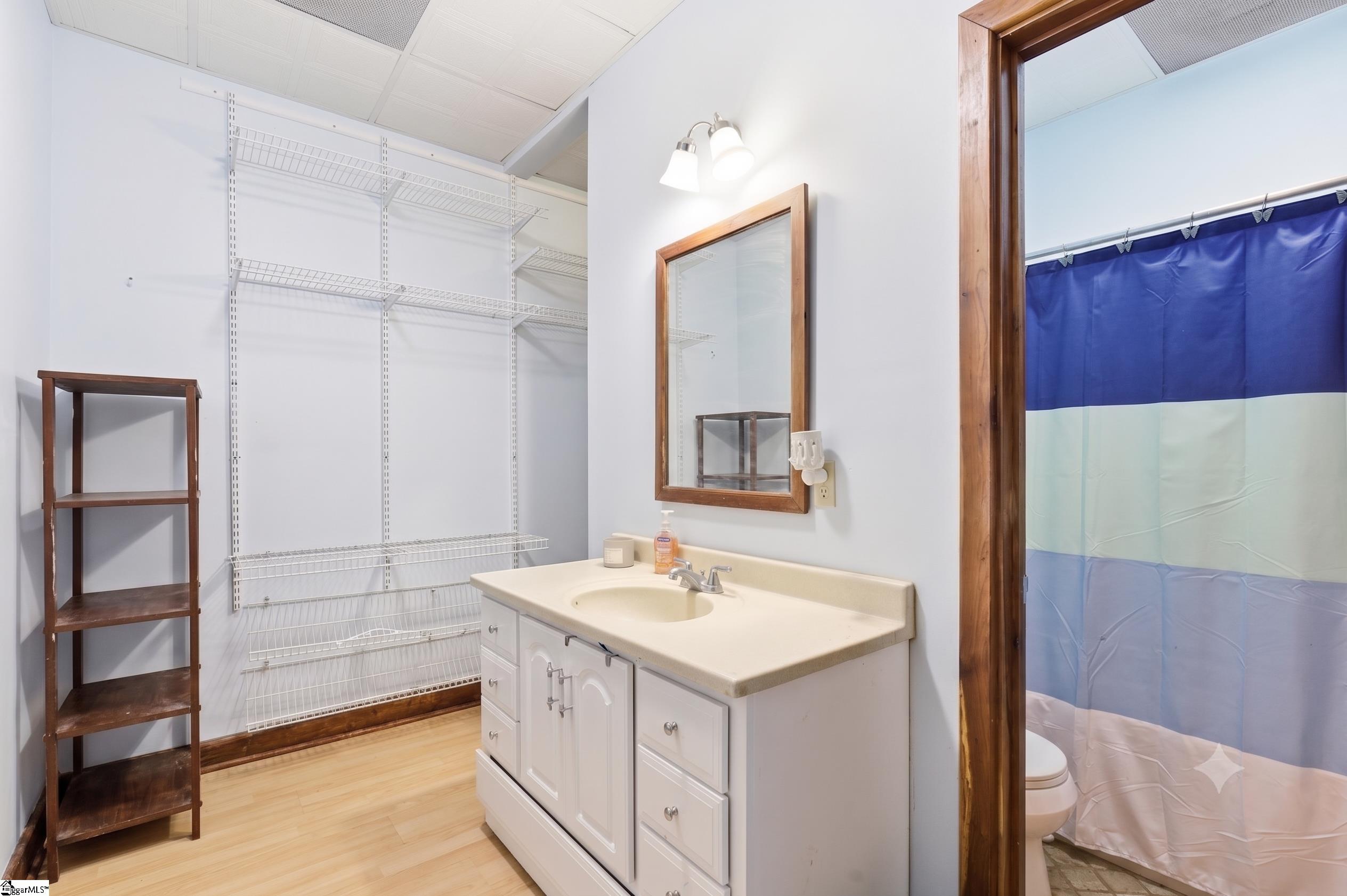 213 Highland Forest Drive Property Photo 16
