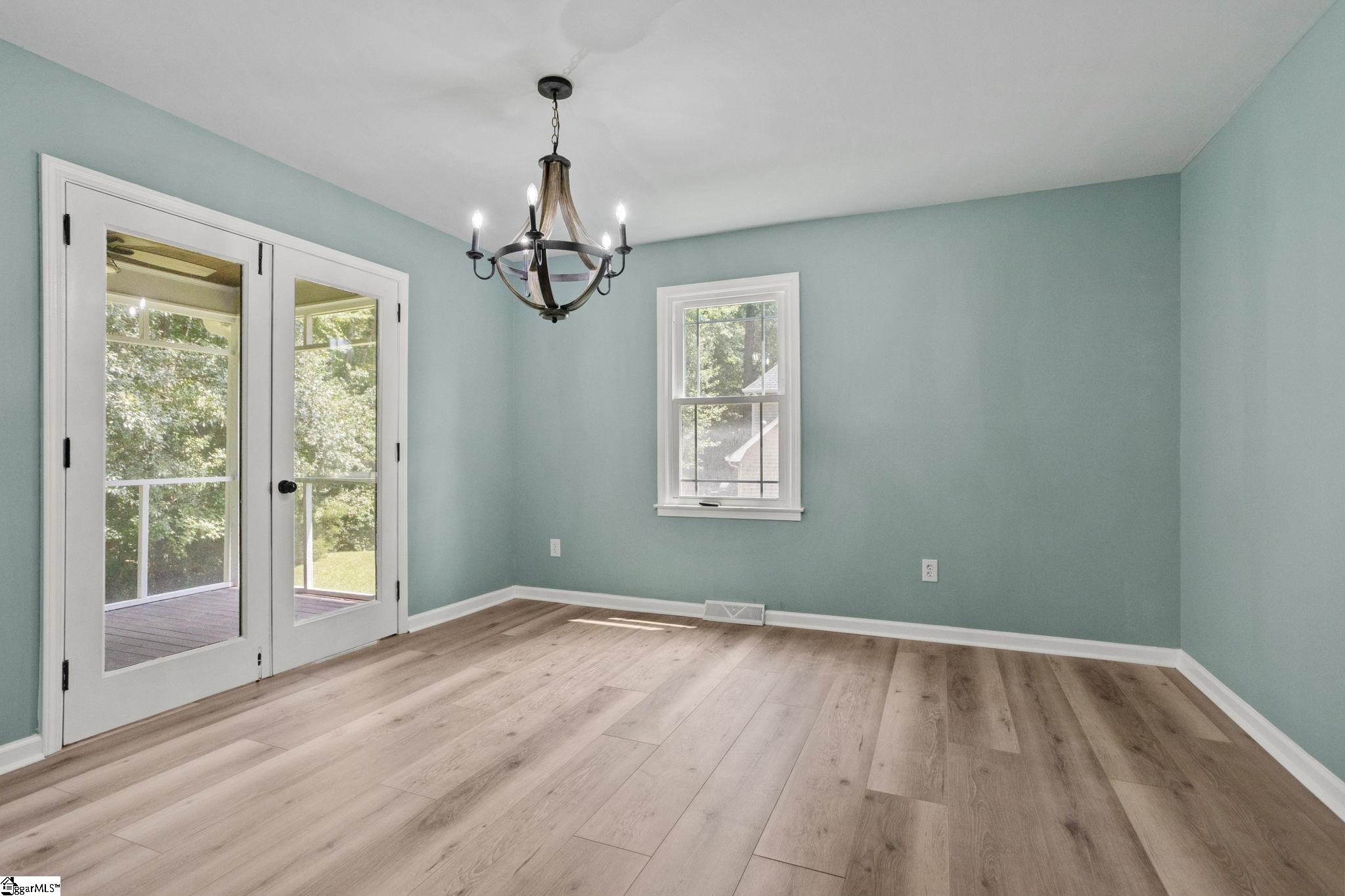 201 Hillpine Drive Property Photo 11