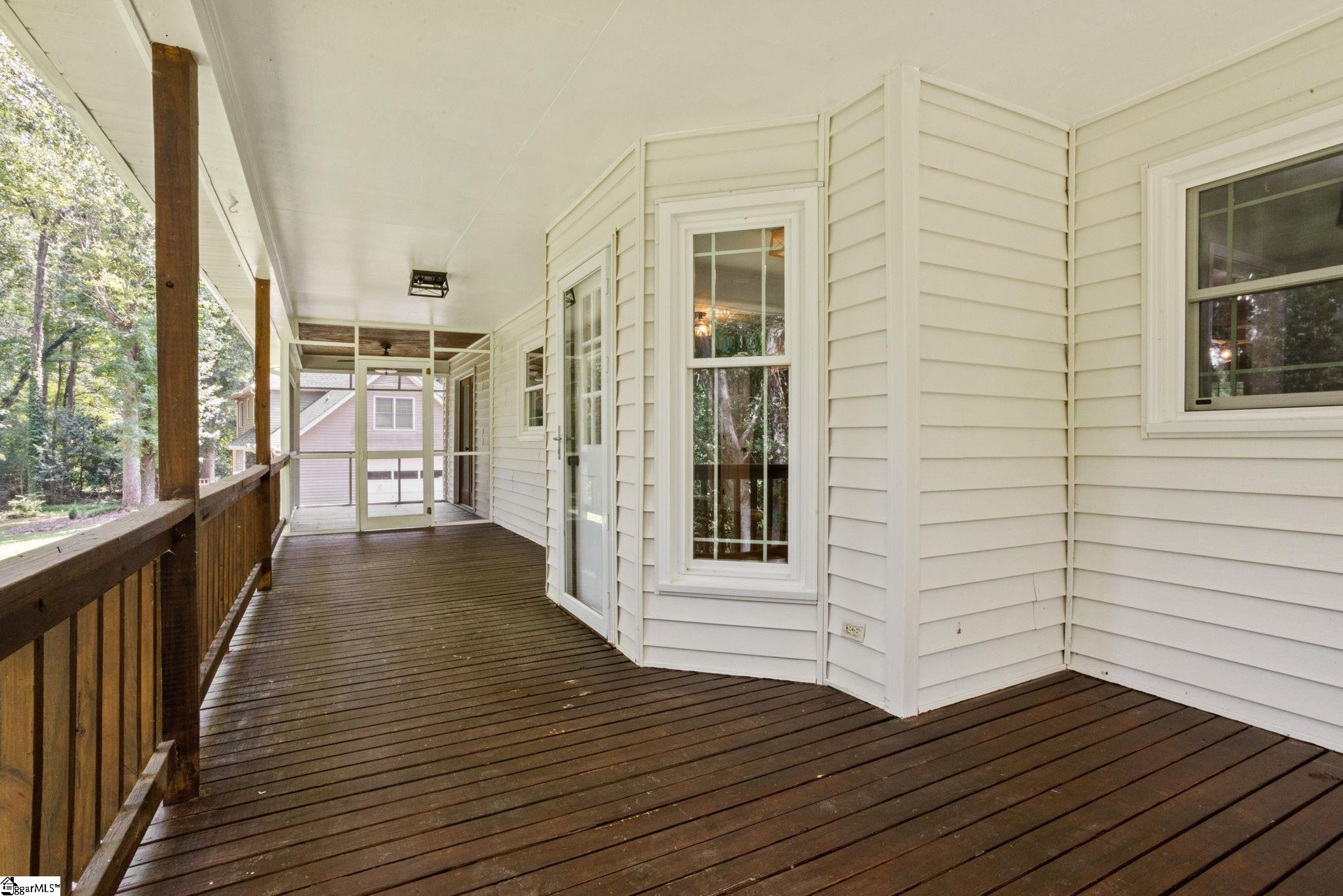 201 Hillpine Drive Property Photo 21