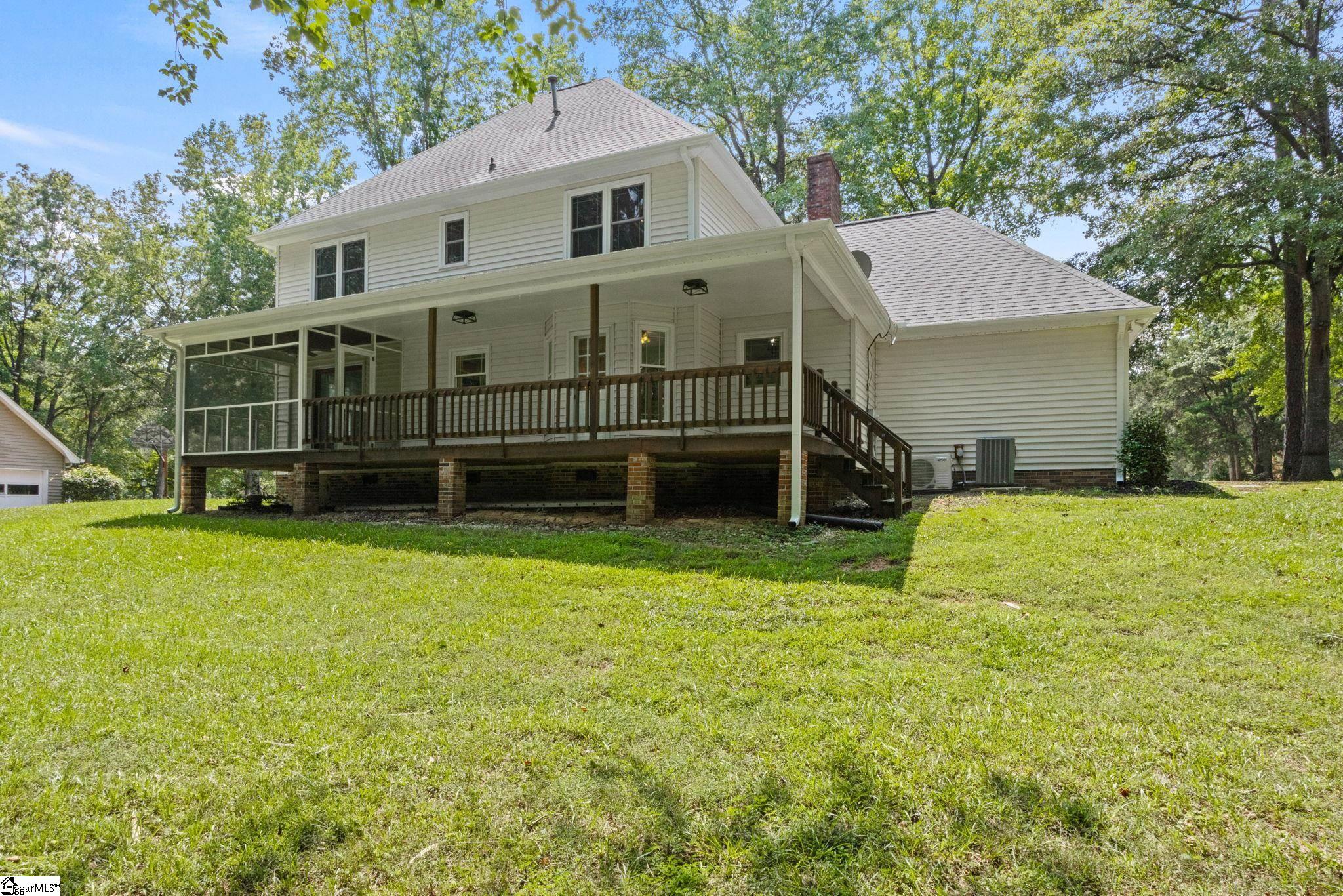 201 Hillpine Drive Property Photo 23