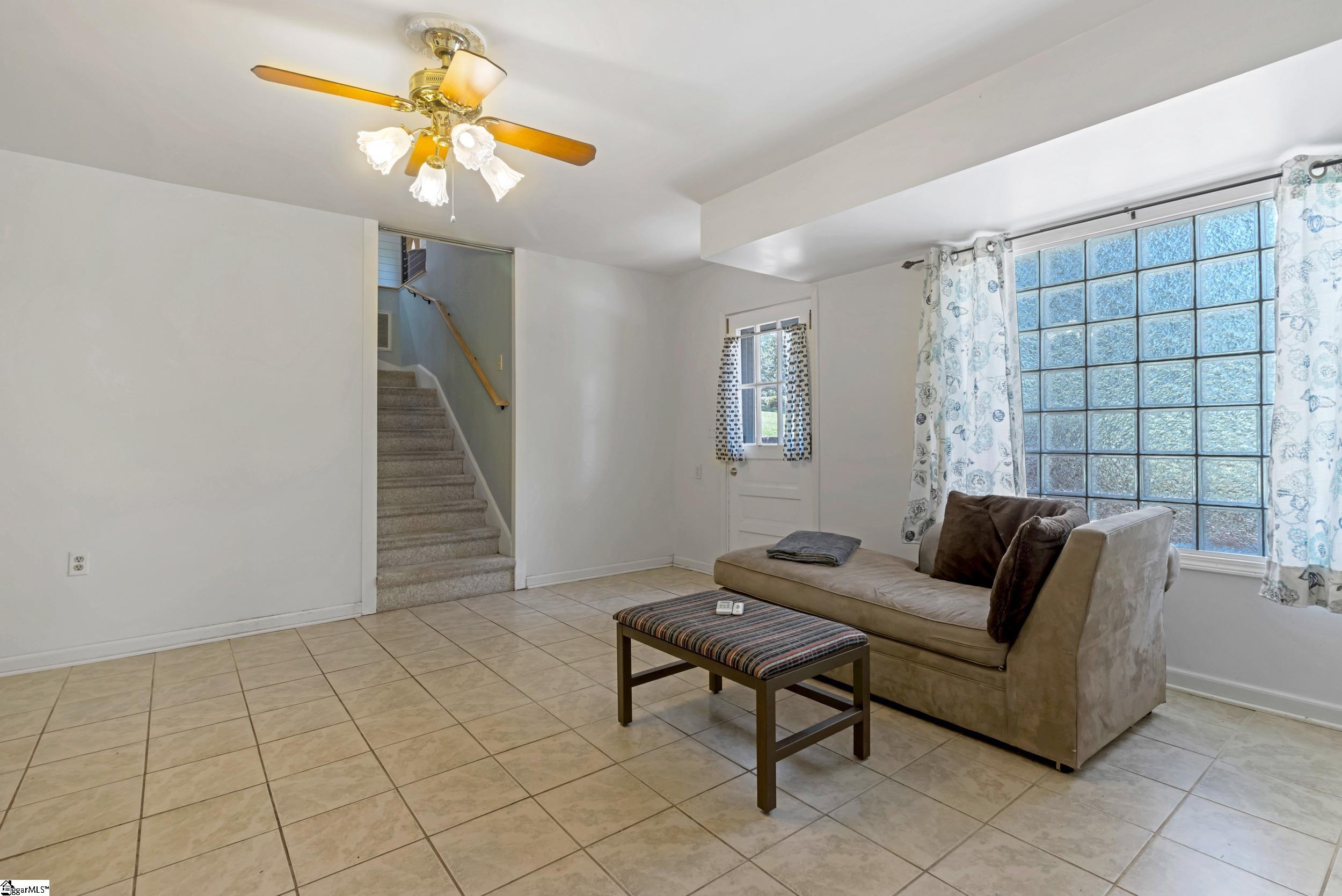 17 Zelma Drive Property Photo 29