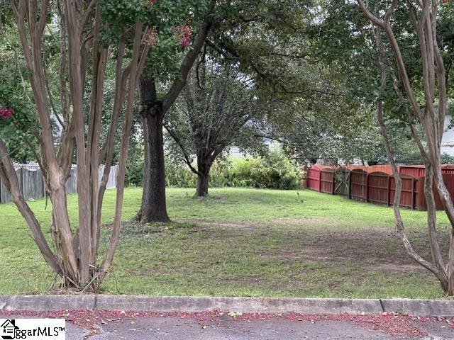 210 Flagstar Court Property Photo 5