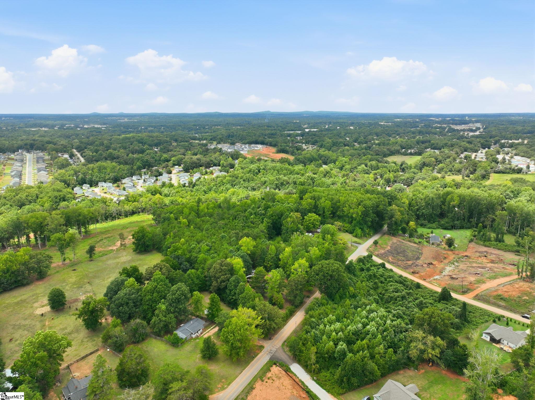 1600308 Property Photo 15