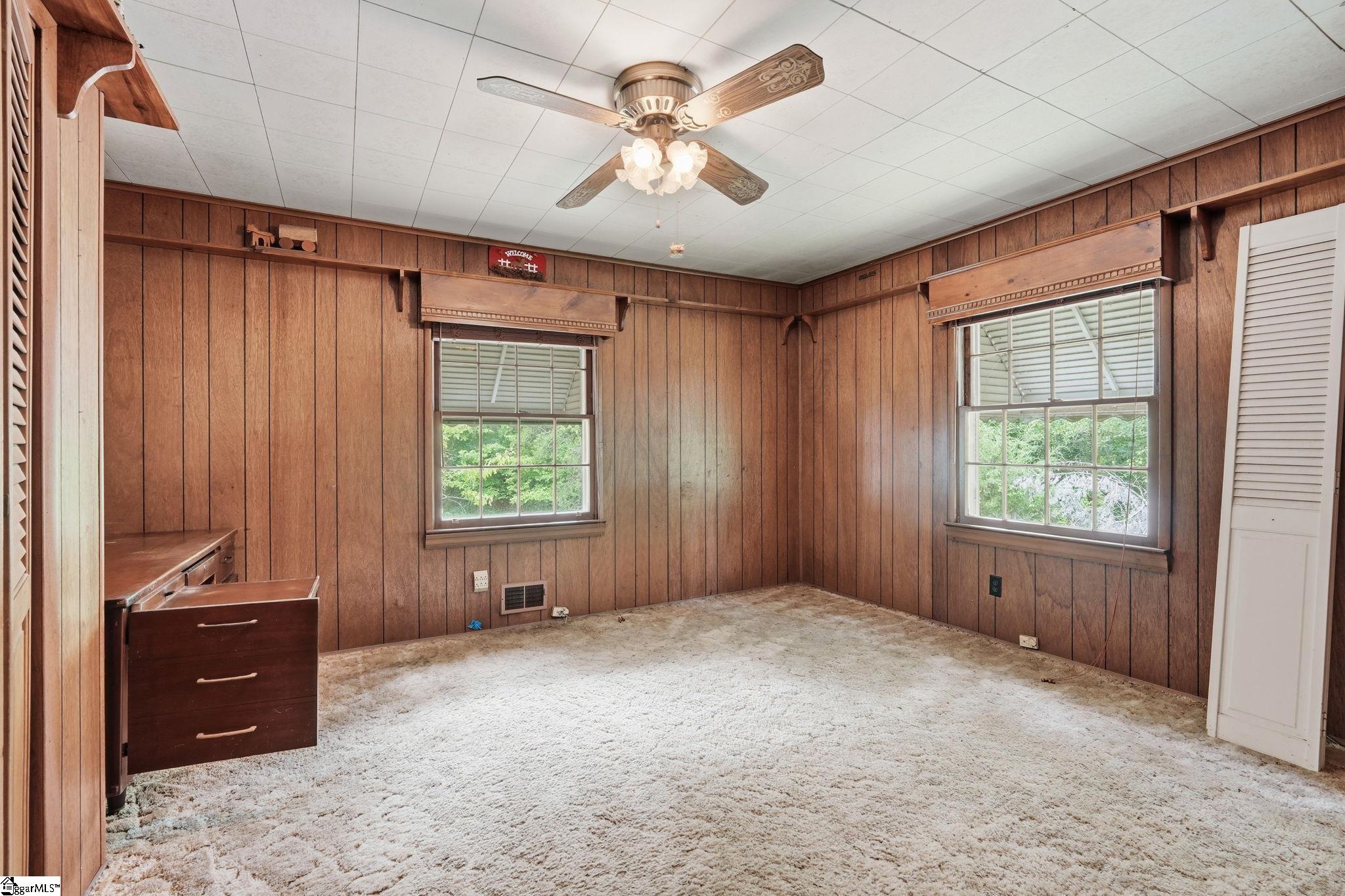 1600308 Property Photo 35