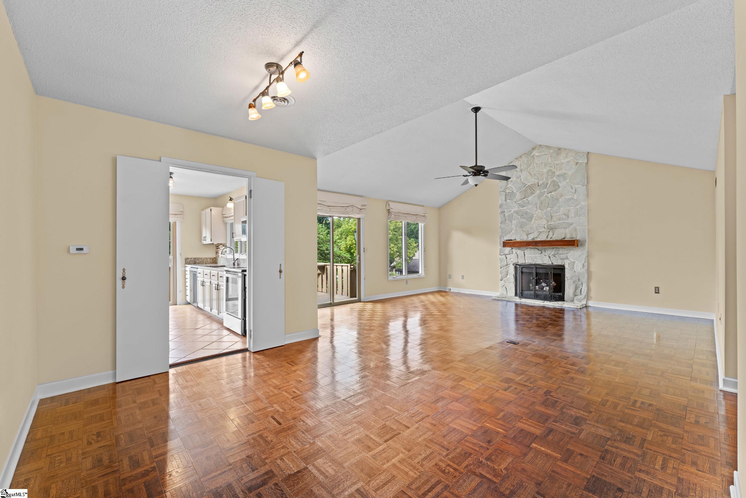 129 Tanager Circle Property Photo 11