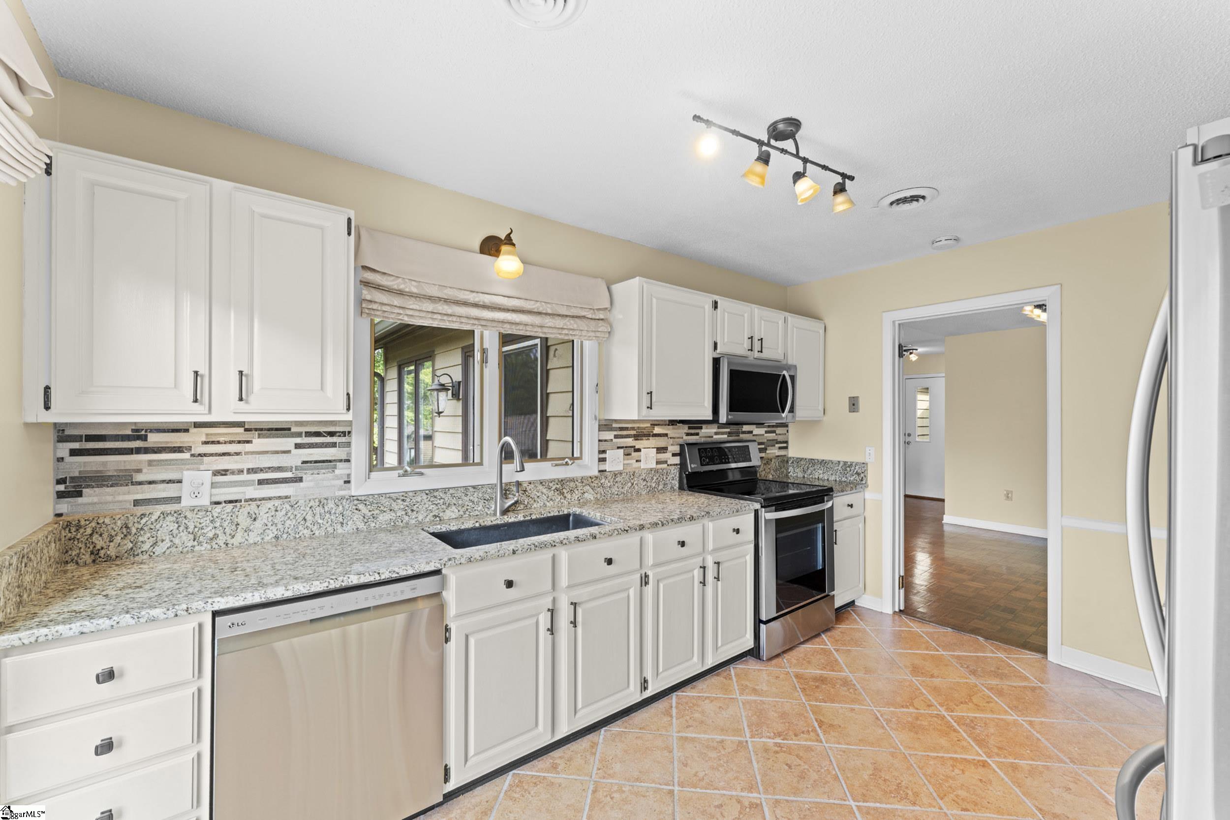 129 Tanager Circle Property Photo 15