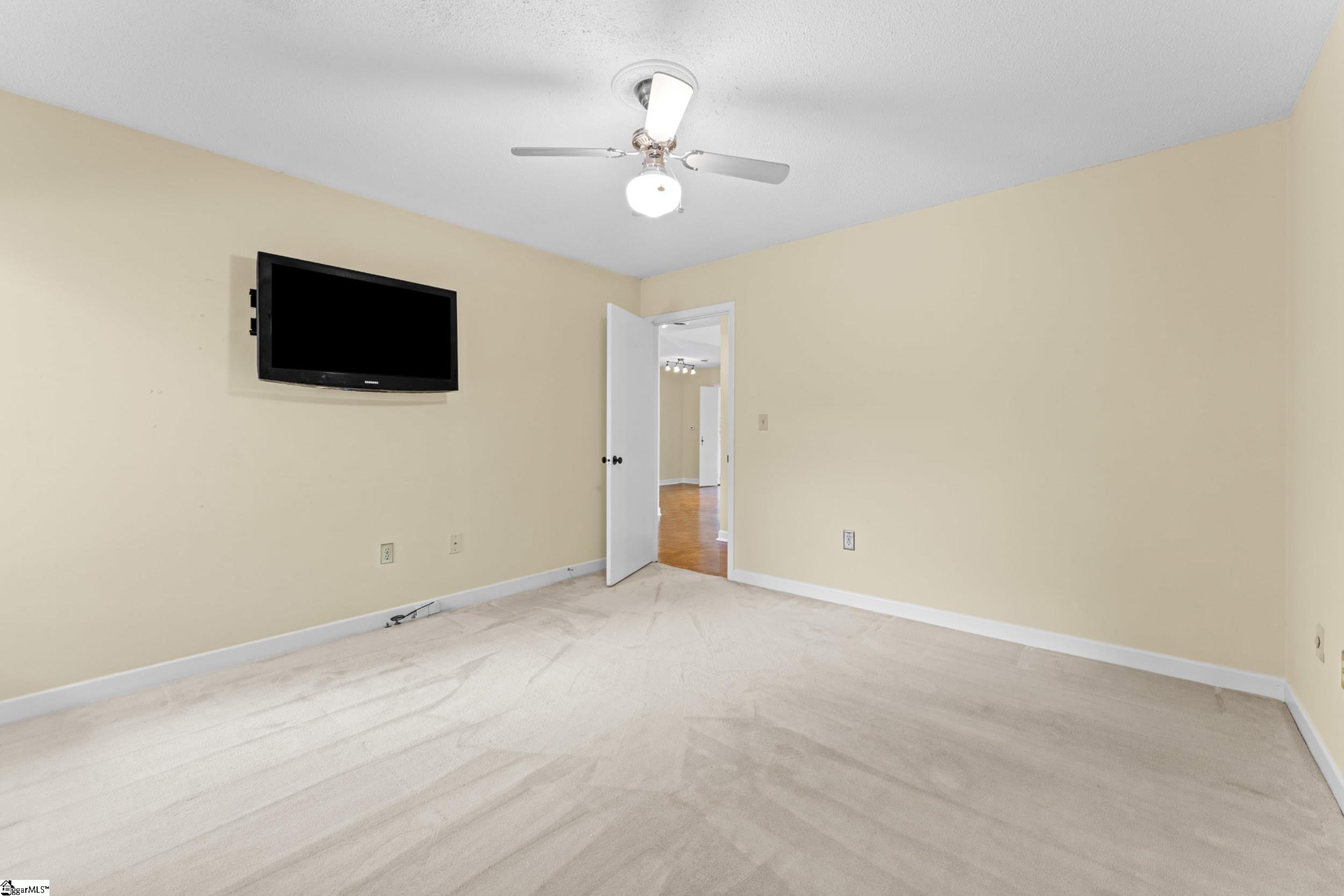 129 Tanager Circle Property Photo 23