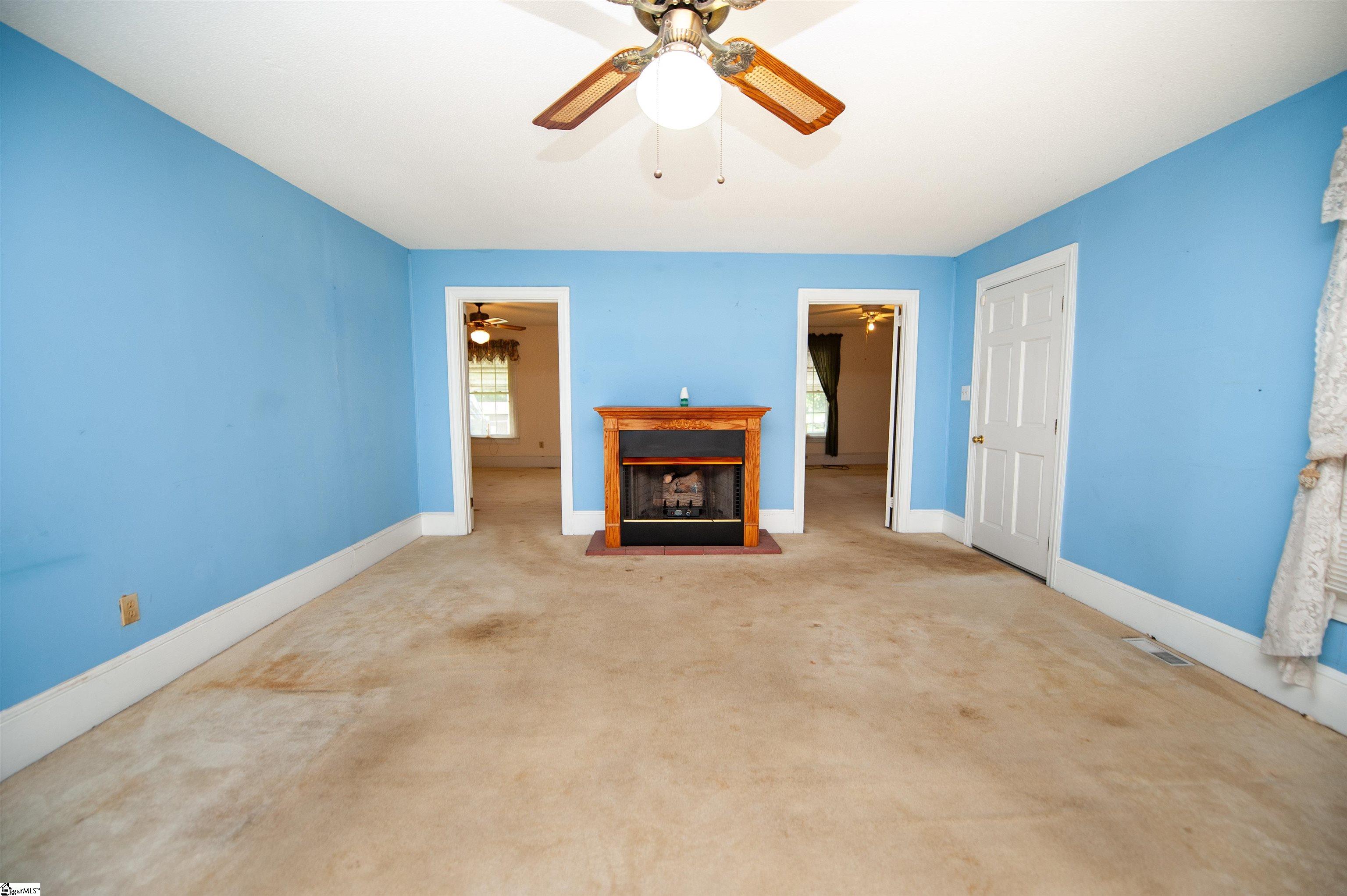 609 S Georgia Avenue Property Photo 7