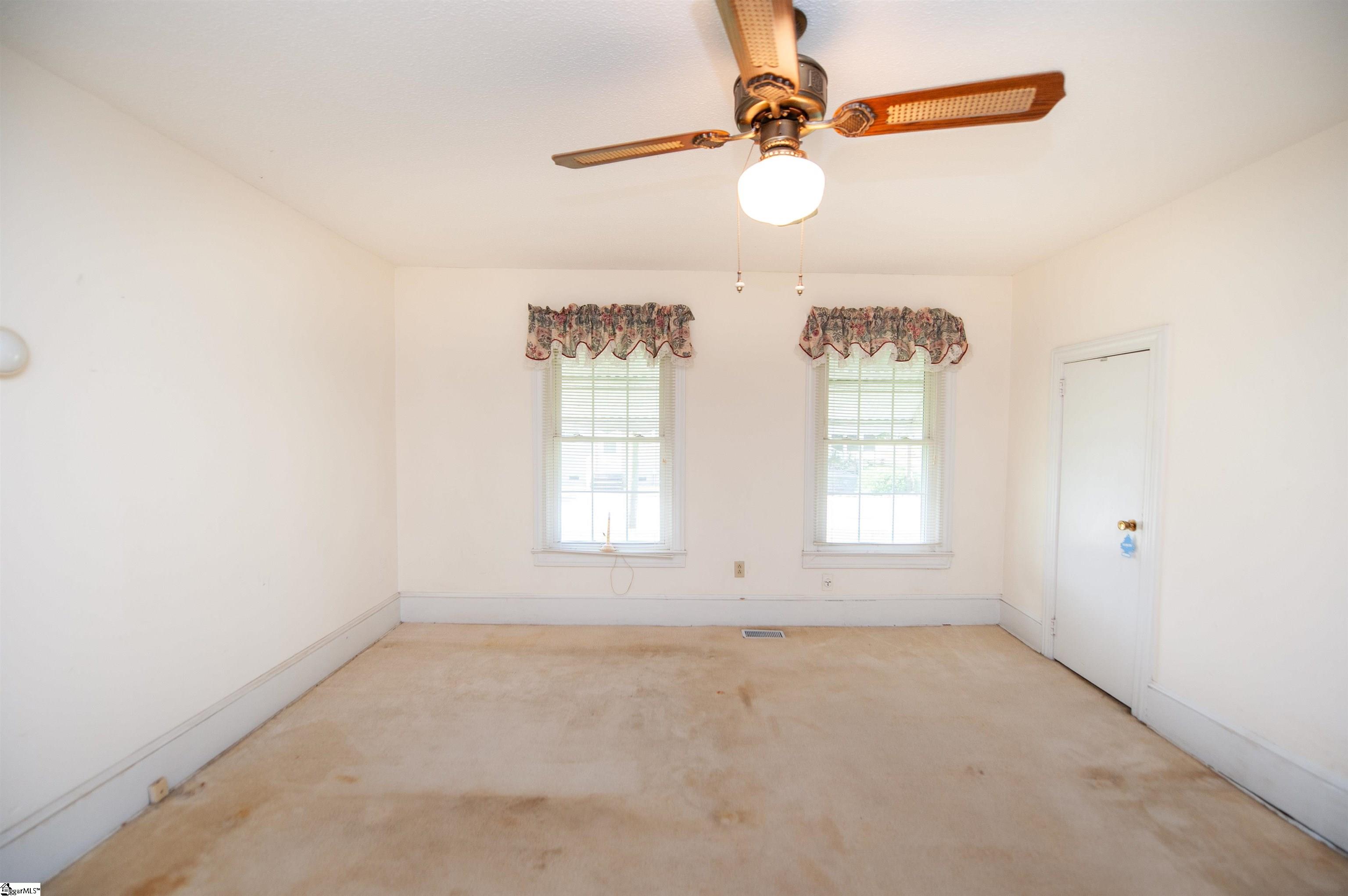 609 S Georgia Avenue Property Photo 12
