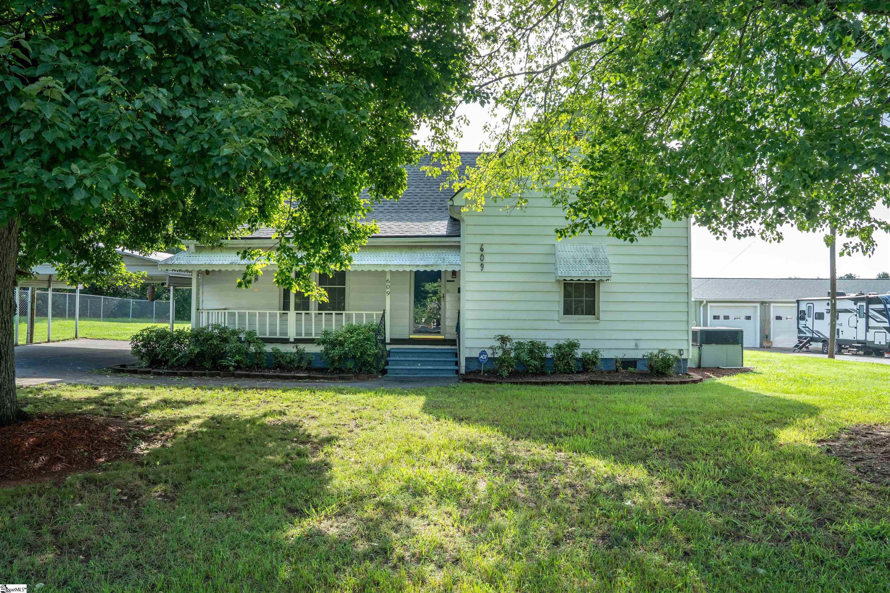 609 S Georgia Avenue Property Photo 25