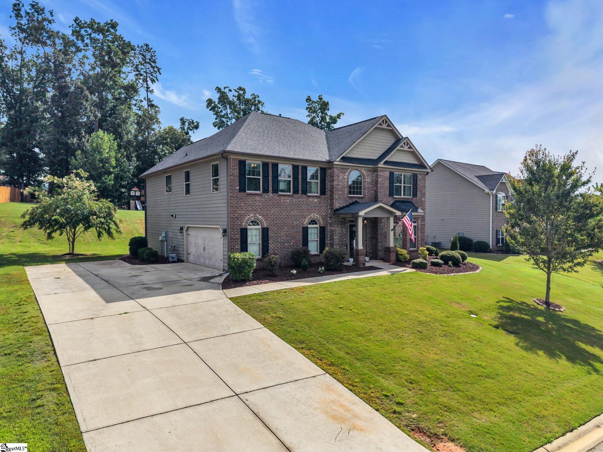 122 James Lake Way Property Photo 4