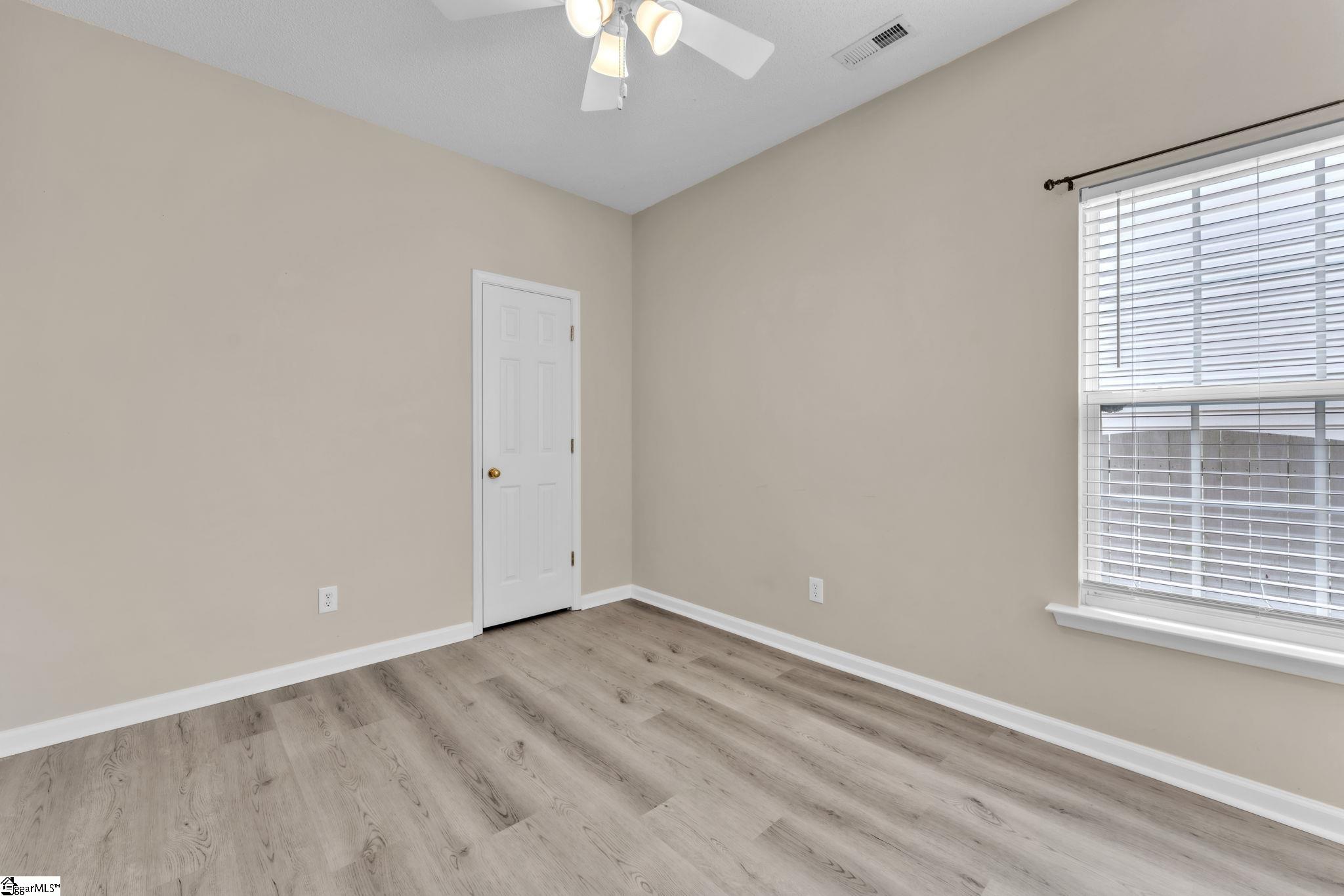 201 N Orchard Farms Avenue Property Photo 20
