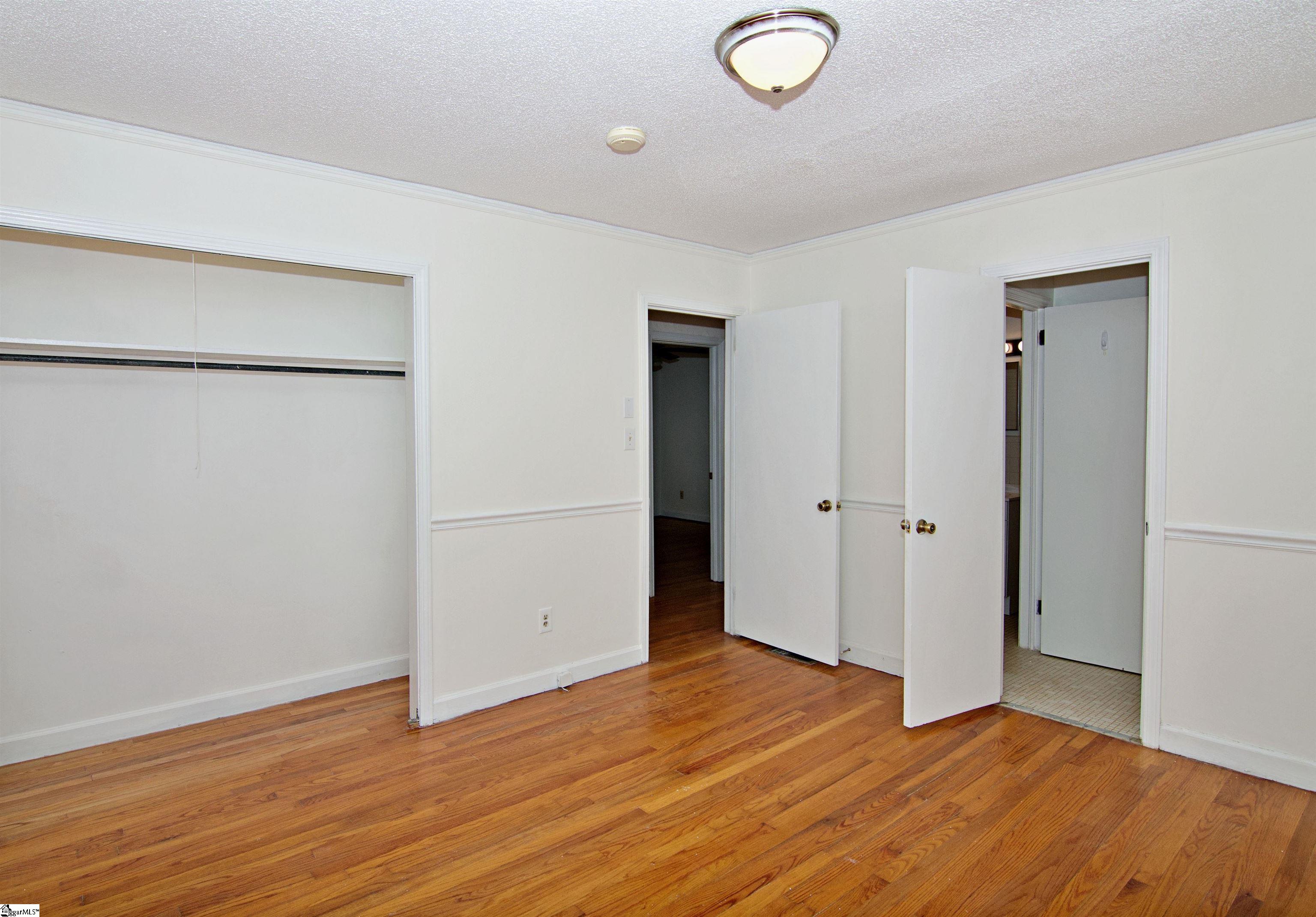 102 Broad Street Property Photo 28