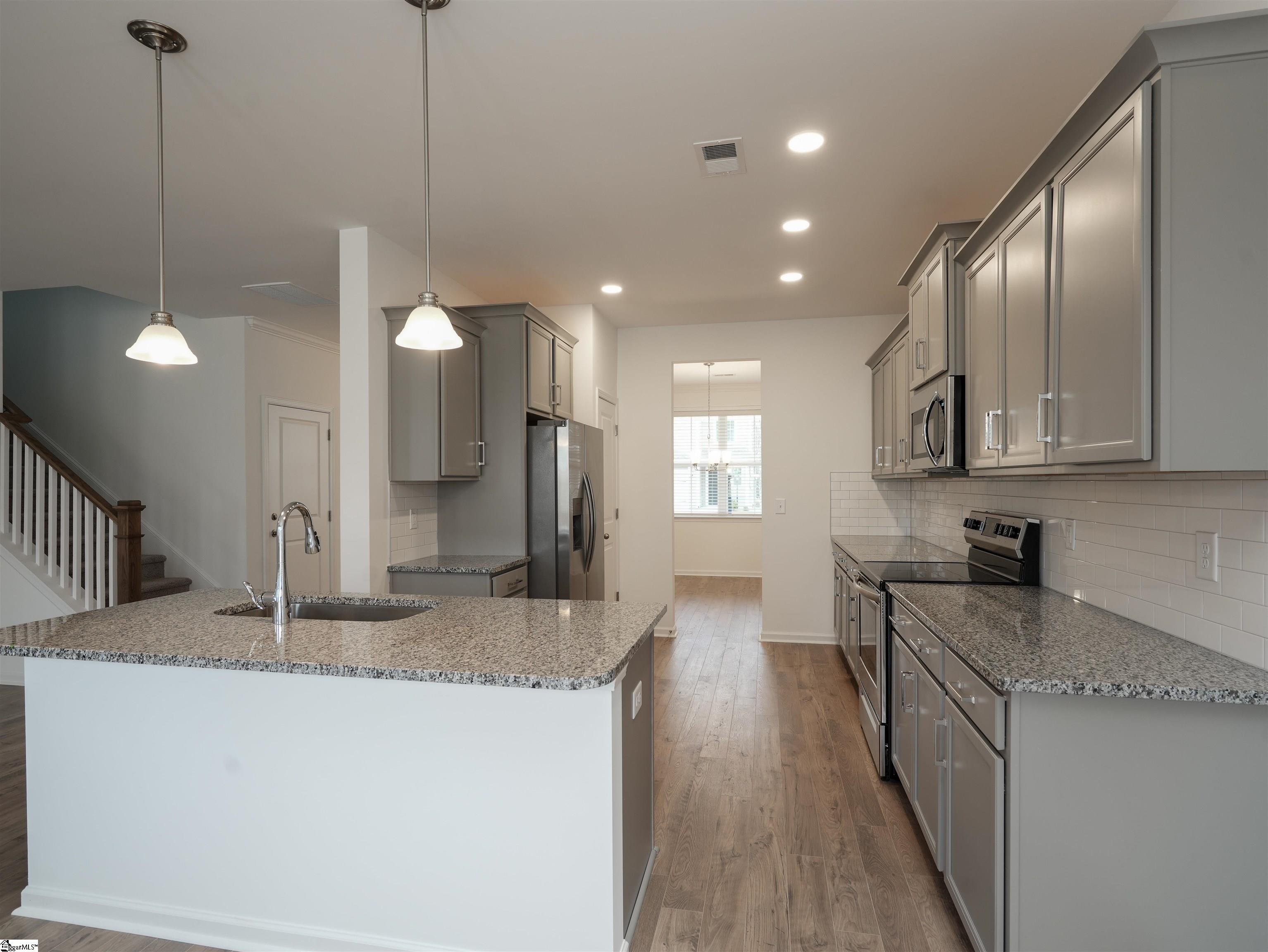 33 Thorne Street Property Photo 4